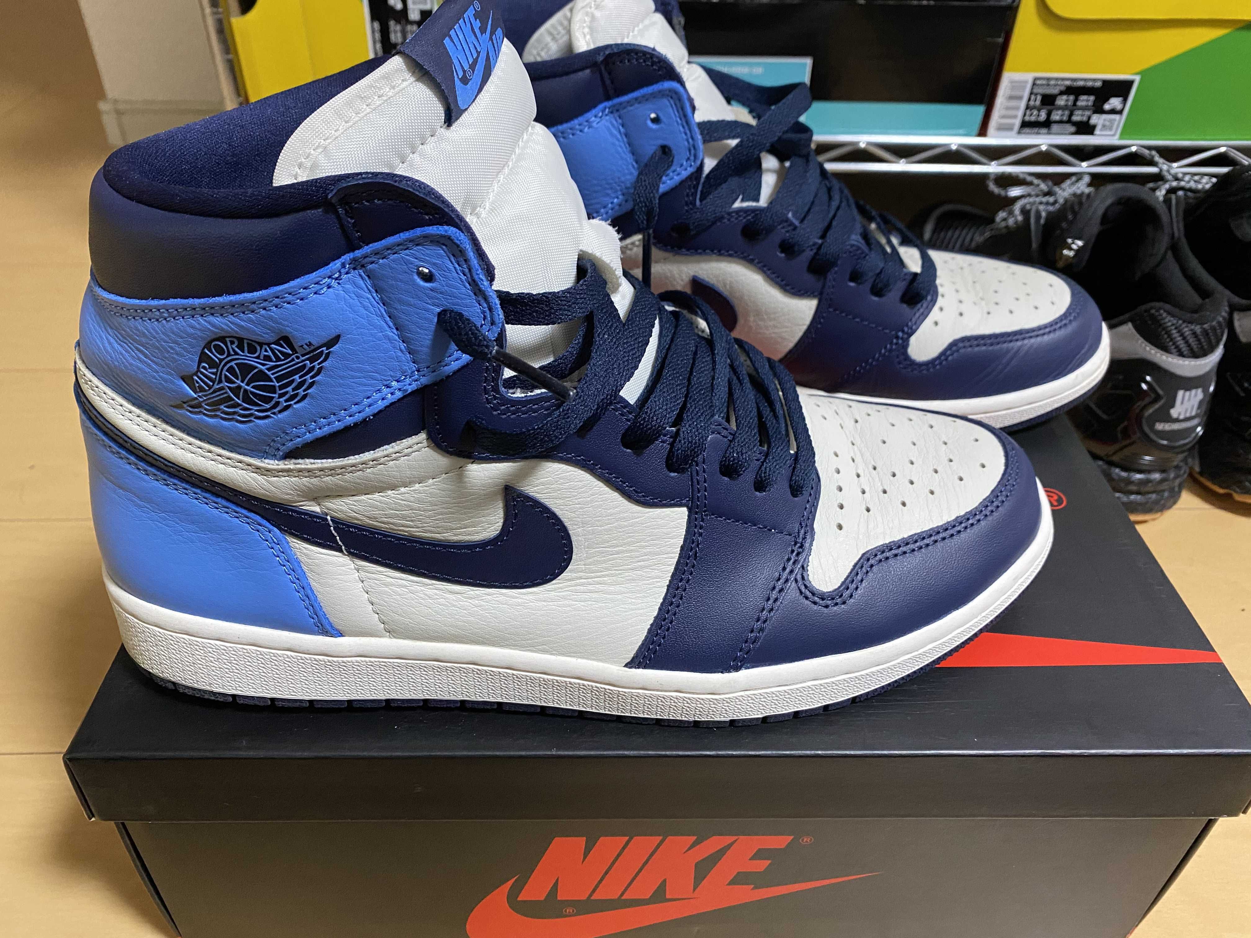 Nike Air Jordan 1 Retro High OG "Obsidian/University Blue"
