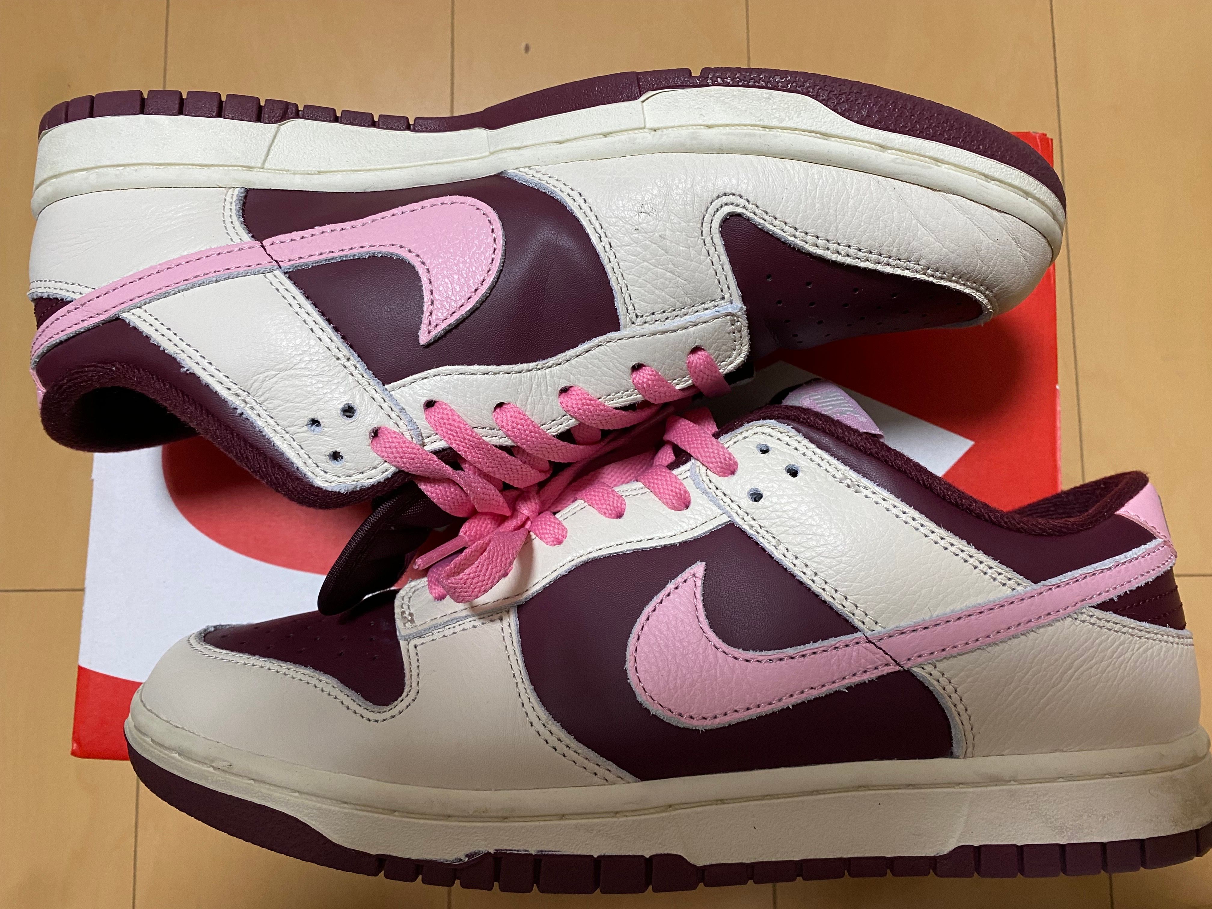 Nike Dunk Low "Valentine’s Day" (2023)