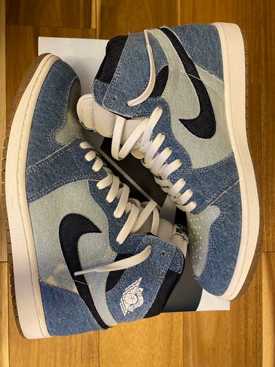 Nike Air Jordan 1 Retro High OG "Denim"