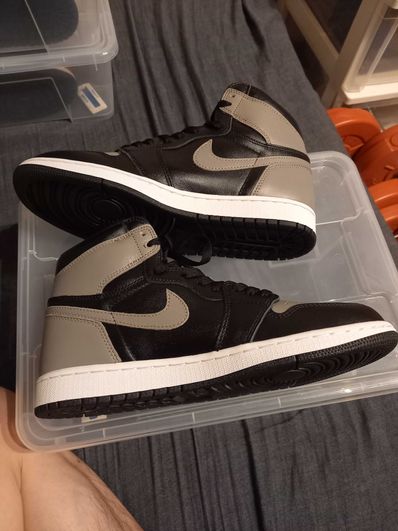 Nike Air Jordan 1 Retro High OG "Shadow"(2018)