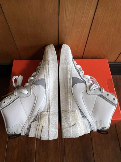 sacai × NIKE BLAZER MID "WHITE/WOLF GREY"