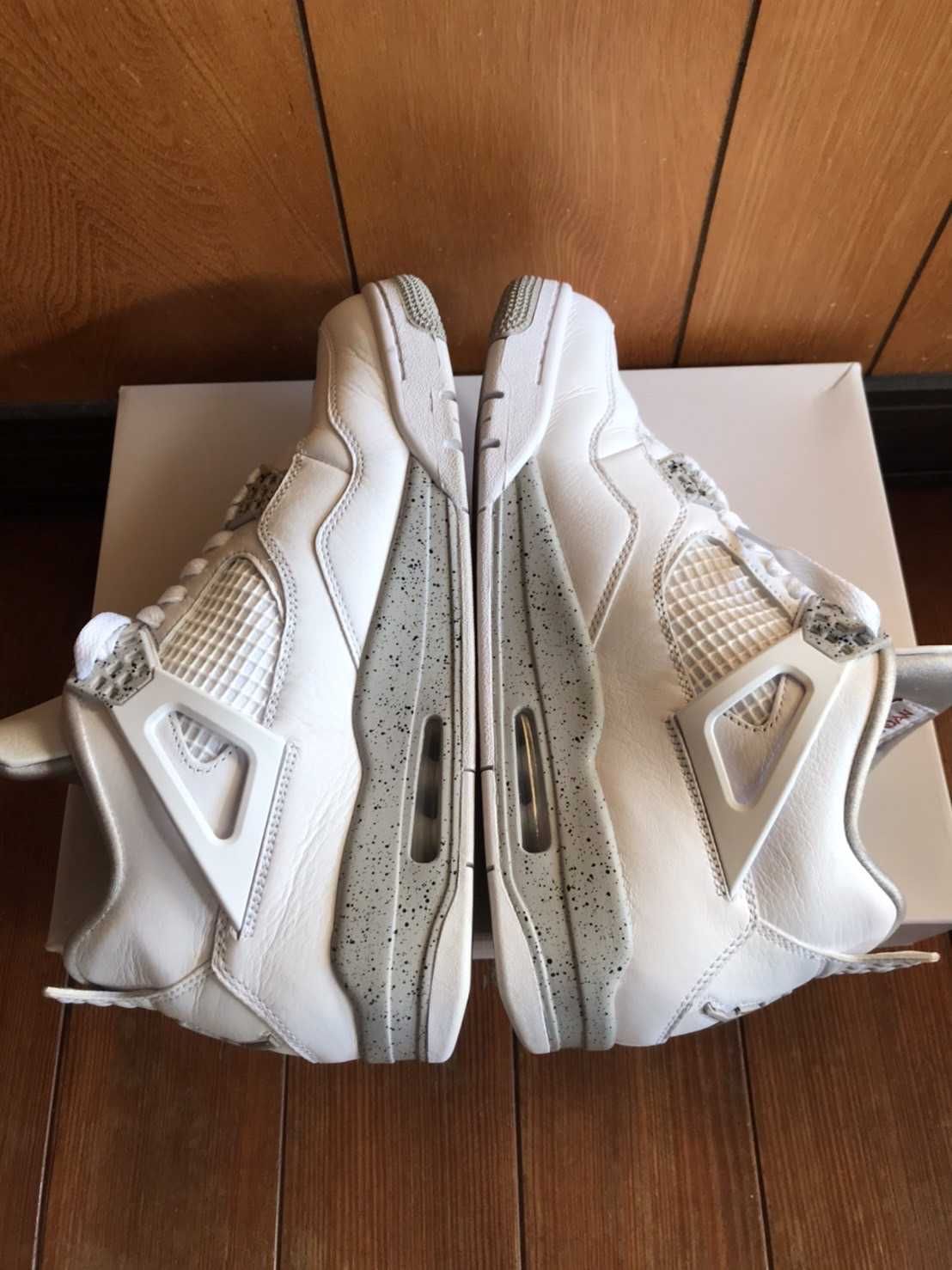 Nike Air Jordan 4 "Tech White"
