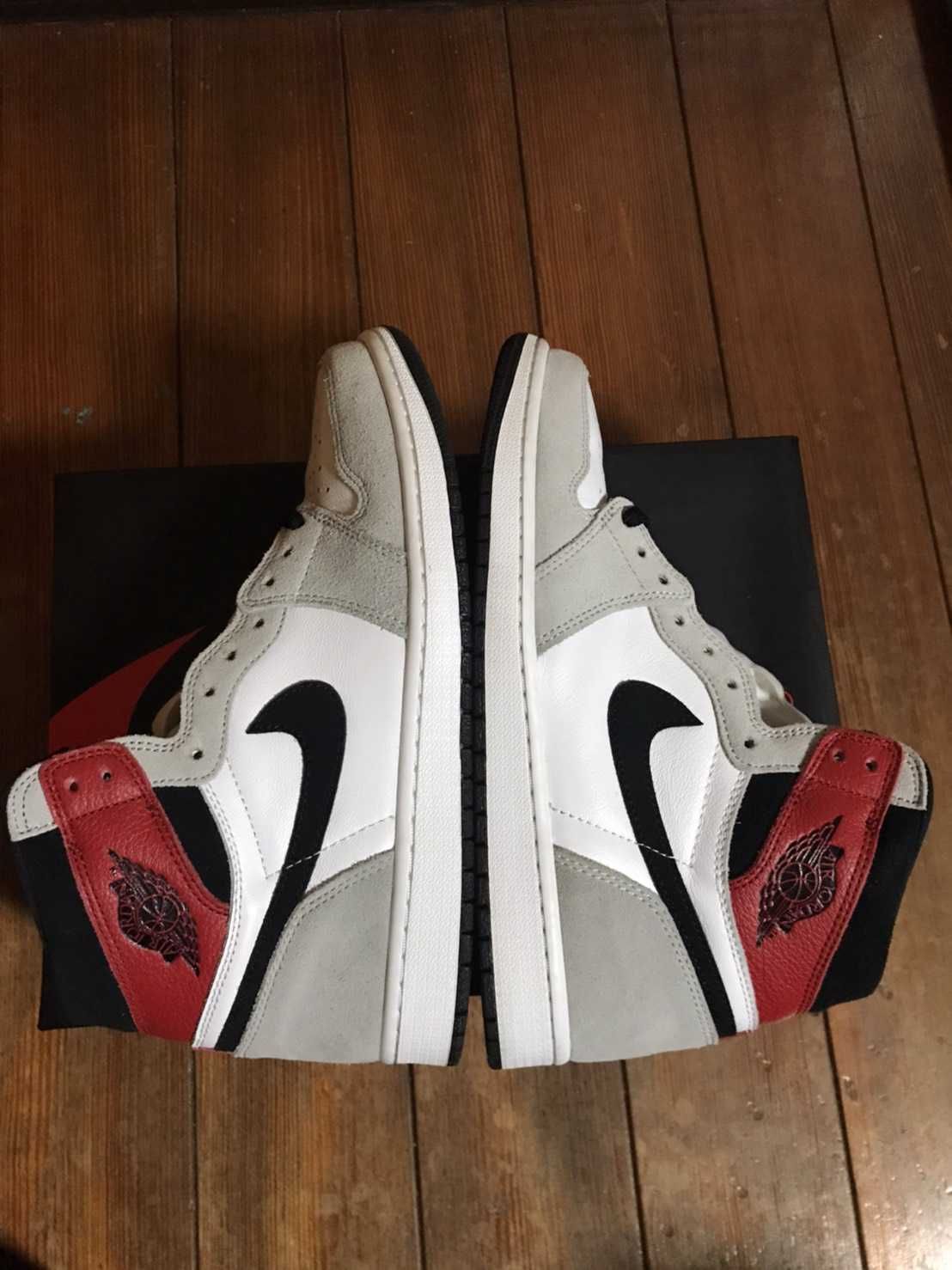 Nike Air Jordan 1 High OG "White/Black/Light Smoke Grey"