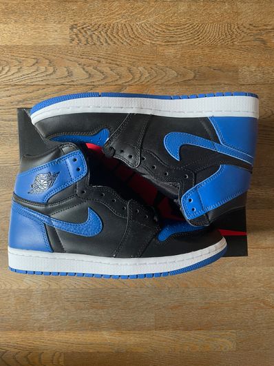 Nike Air Jordan 1 Retro High OG "Royal" (2017)