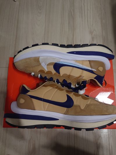 Sacai × Nike Vapor Waffle "Sesame And Blue Void"