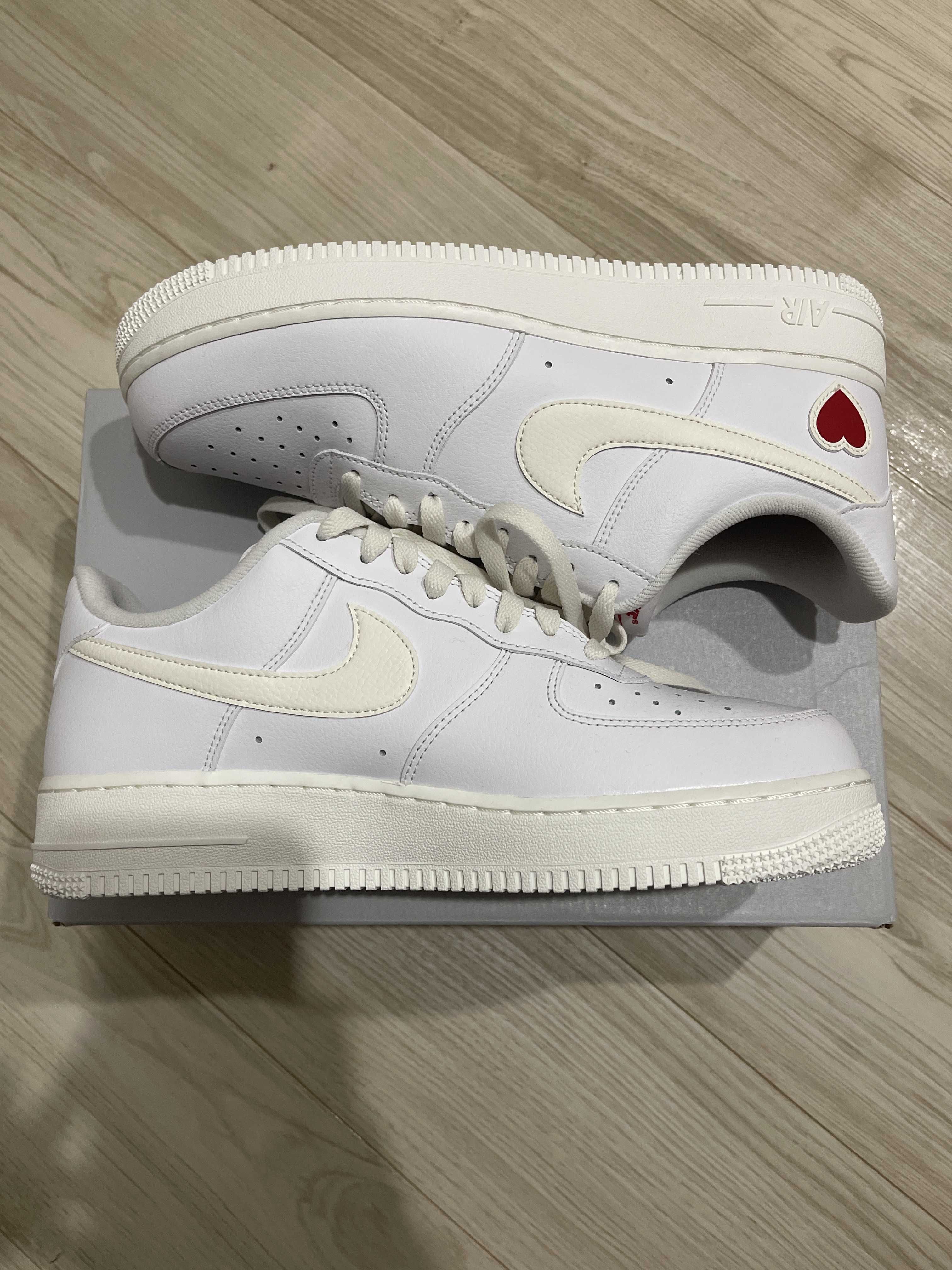 Nike Air Force 1 Low "Valentines Day"
