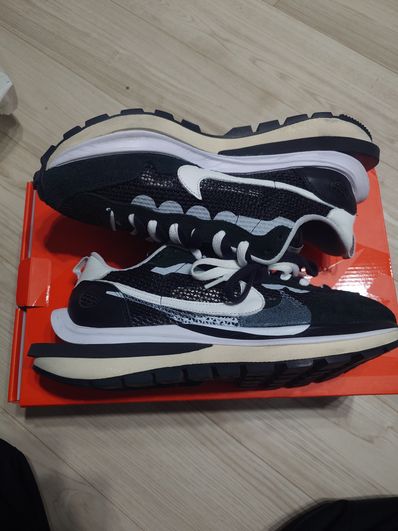 sacai × Nike Vapor Waffle "Black and White"
