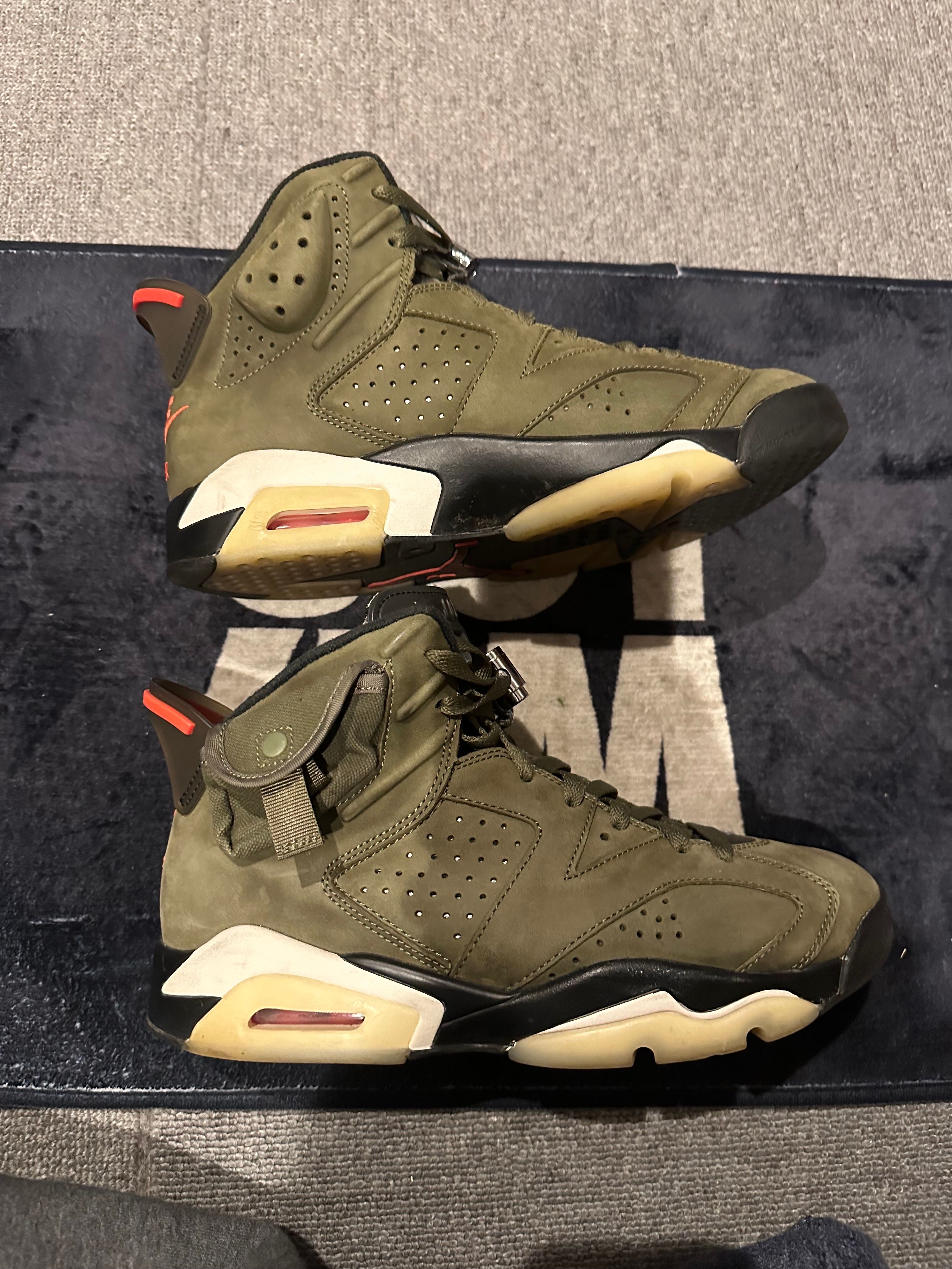 Travis Scott × Nike Air Jordan 6 Retro "Medium Olive"