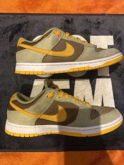 Nike Dunk Low SE "Dusty Olive"