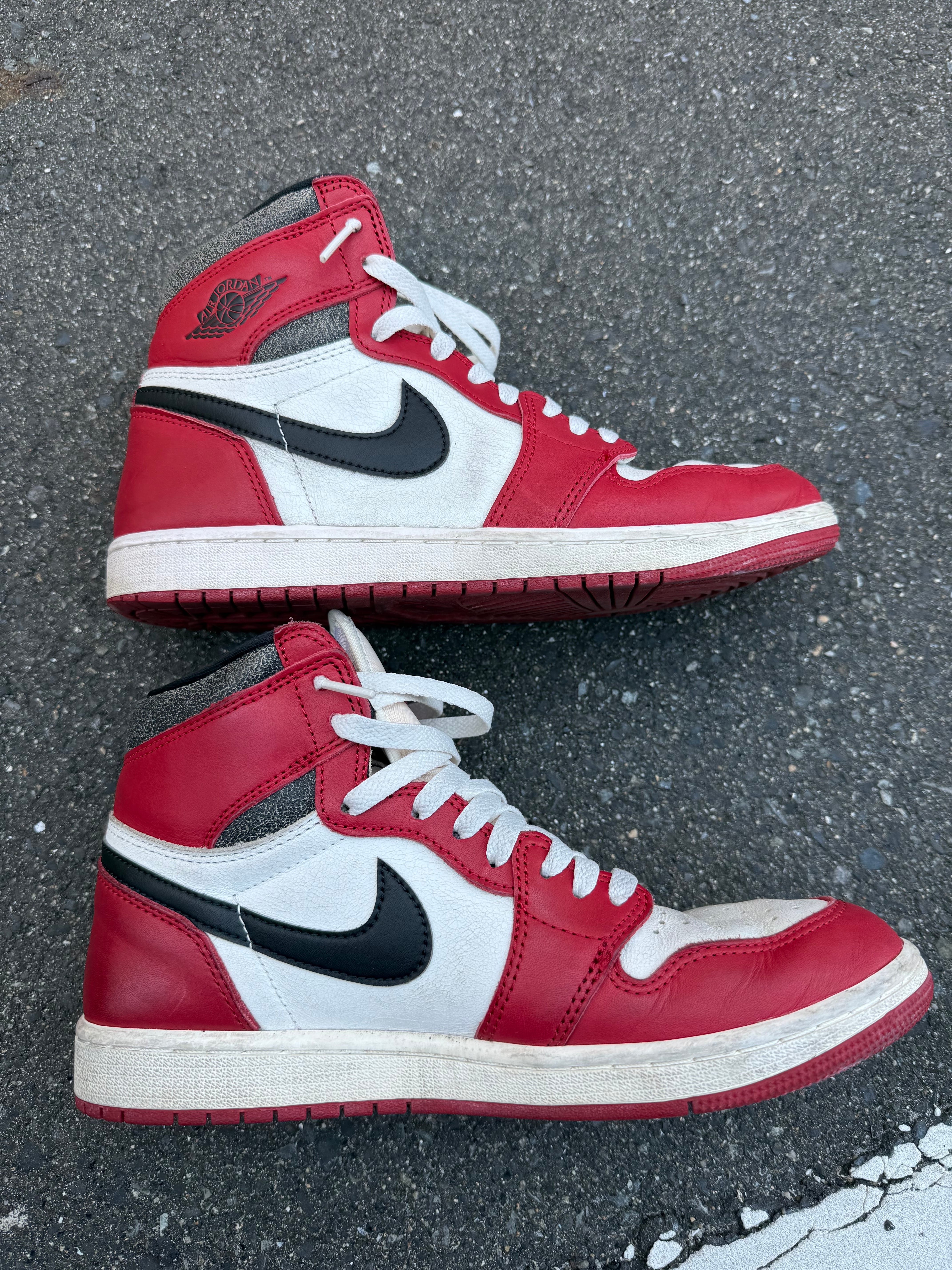 Nike Air Jordan 1 High OG "Lost & Found/Chicago"