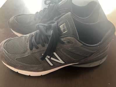 UNITED ARROWS × New Balance 990V5 "Charcoal"