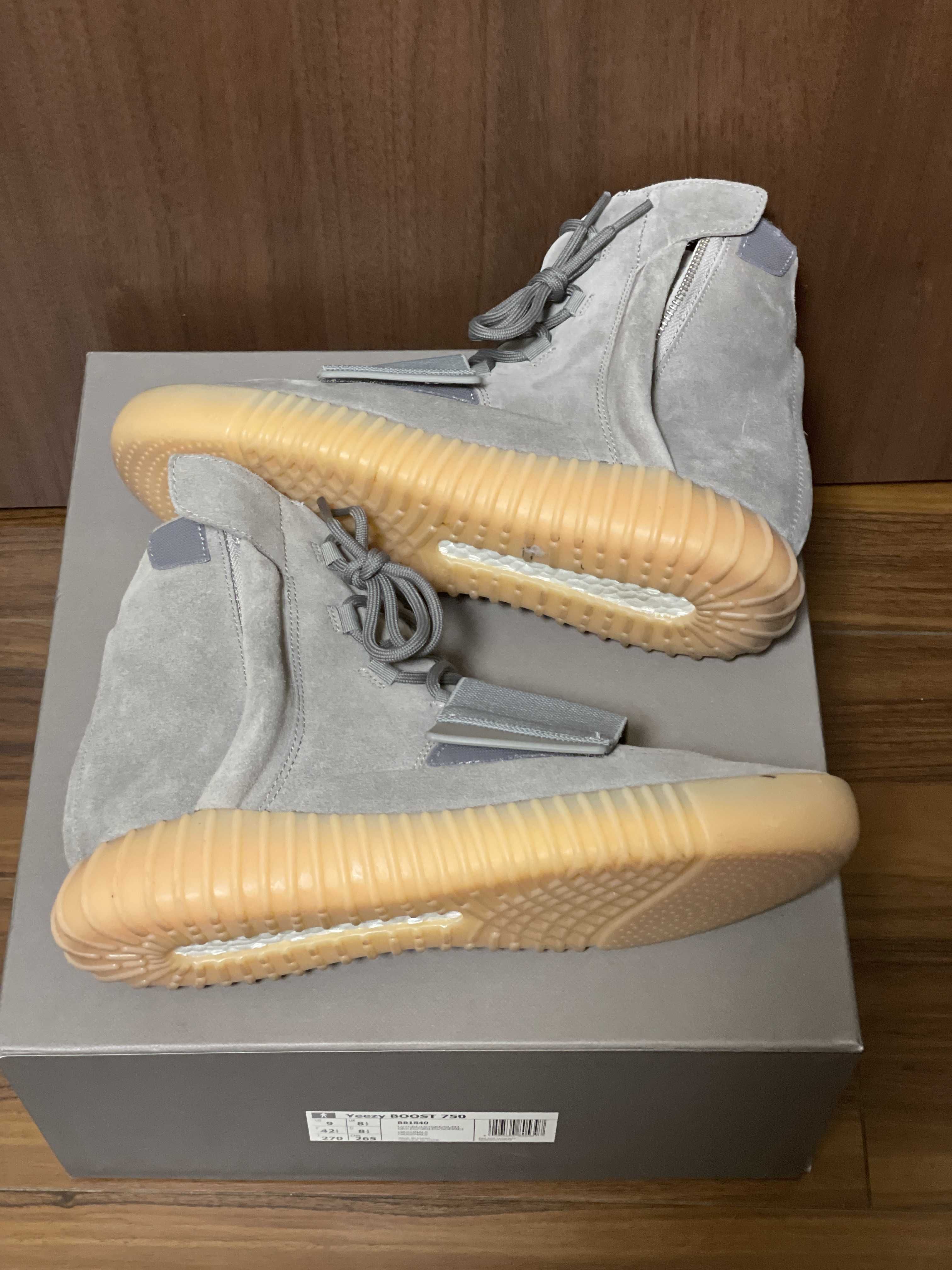 adidas Yeezy Boost 750 "Light Grey Glow In The Dark"