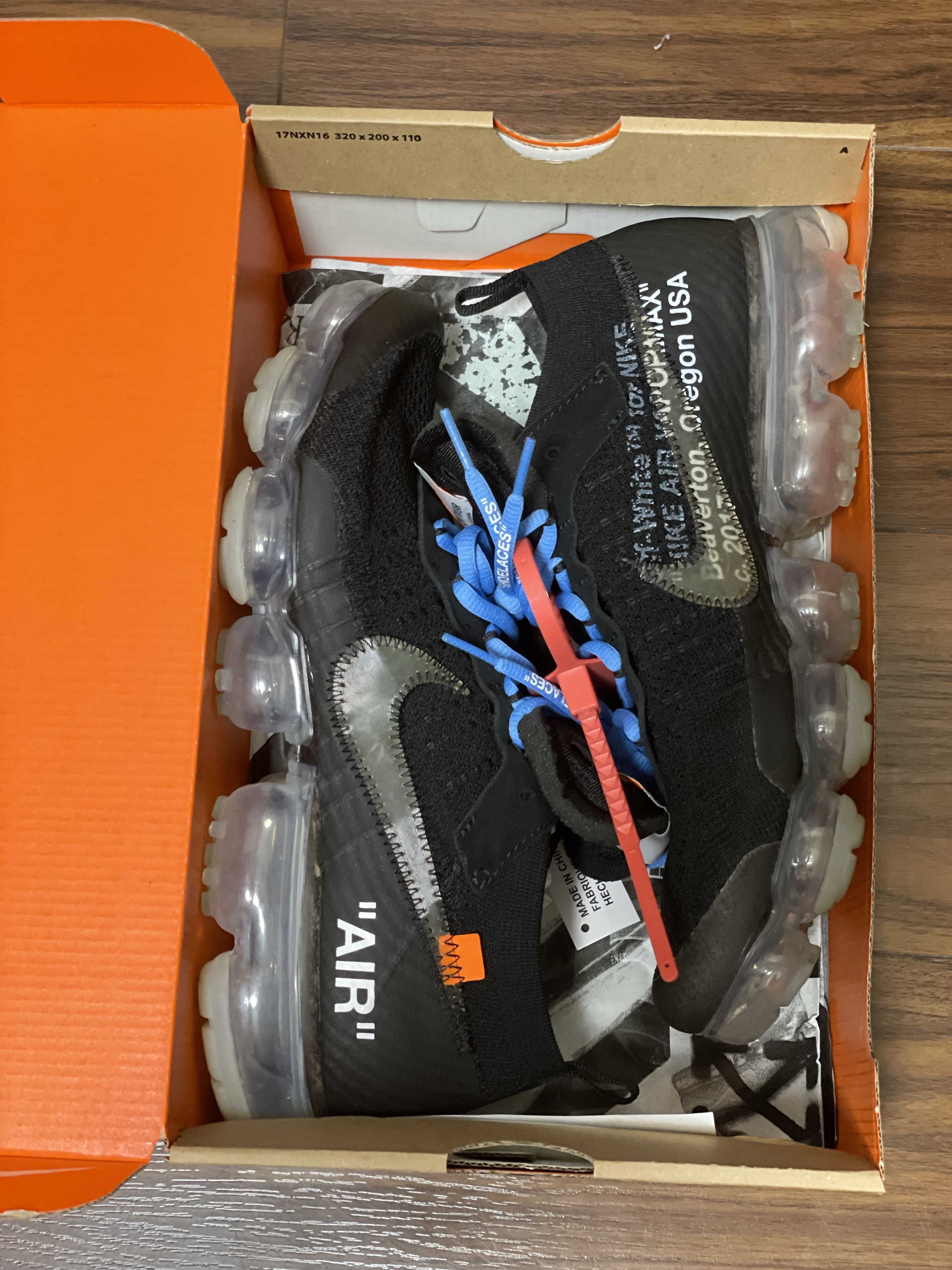 Off-White × Nike Air Vapormax "Black/Total Orange/Clear"