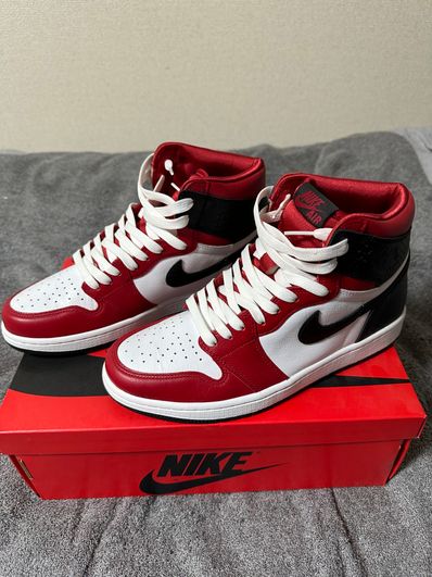 Nike Women's Air Jordan 1 High OG "Satin Red"