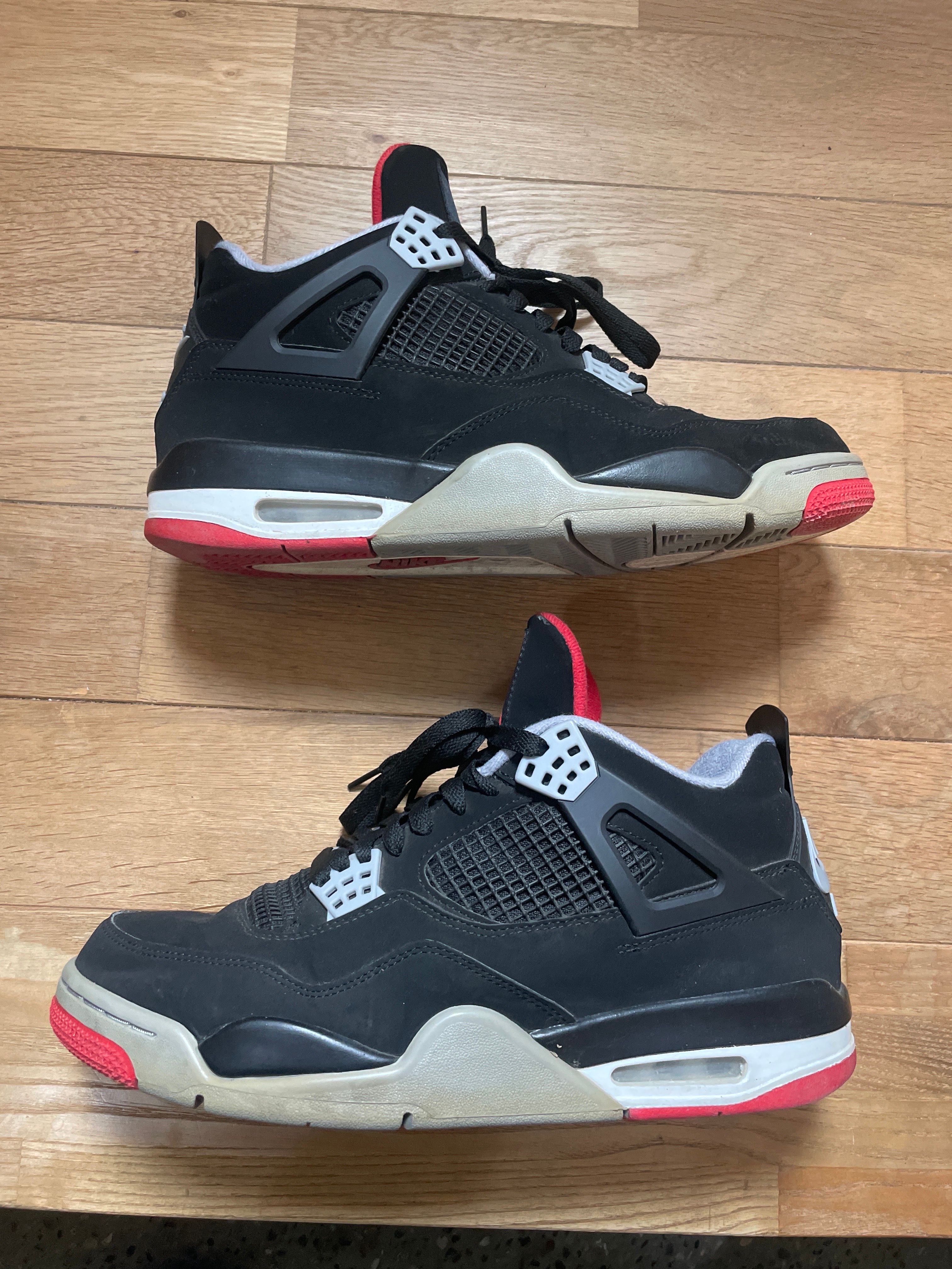 Nike Air Jordan 4 Retro "Bred" (2019)  