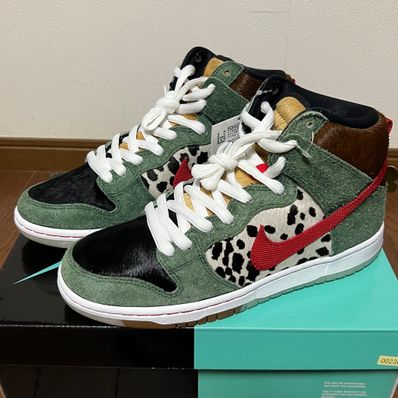 Nike SB Dunk High Pro QS "Dog Walker"