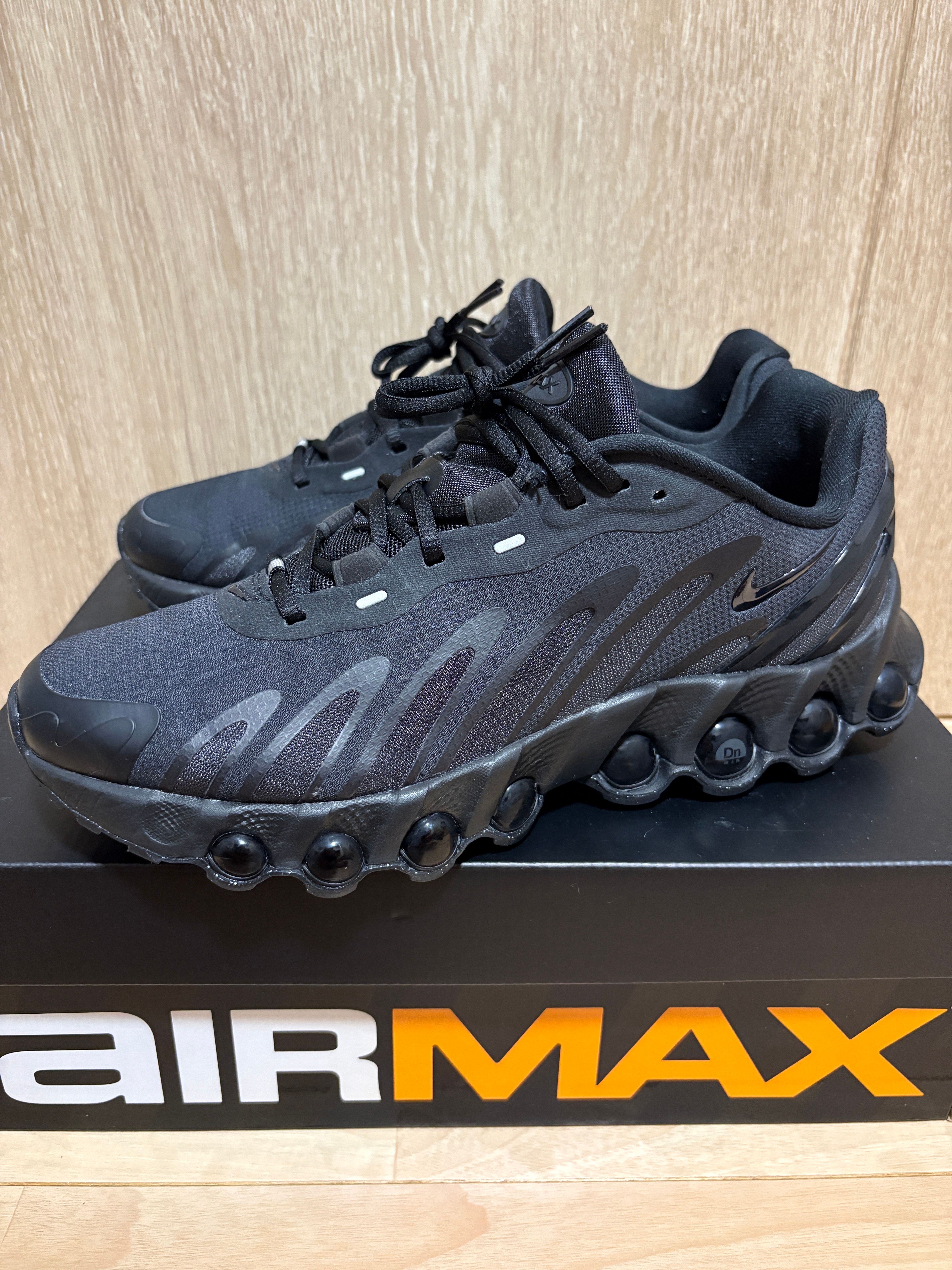 Nike Air Max DN8 "Triple Black"