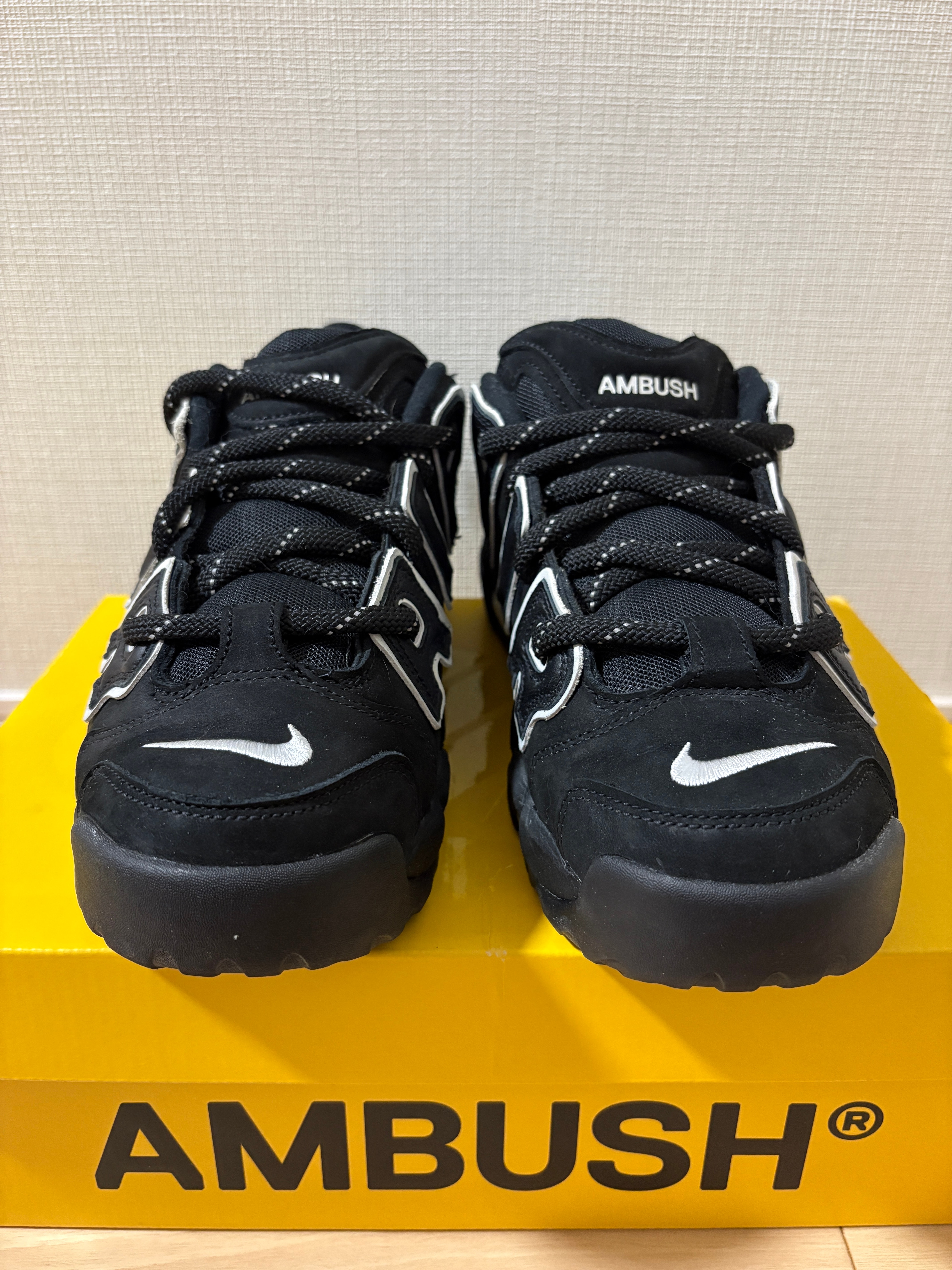 NIKEエアモアアップテンポ NIKE AIR MORE UPTEMPO LOW BLACK/PHOTON DUST-METALLIC SILVER