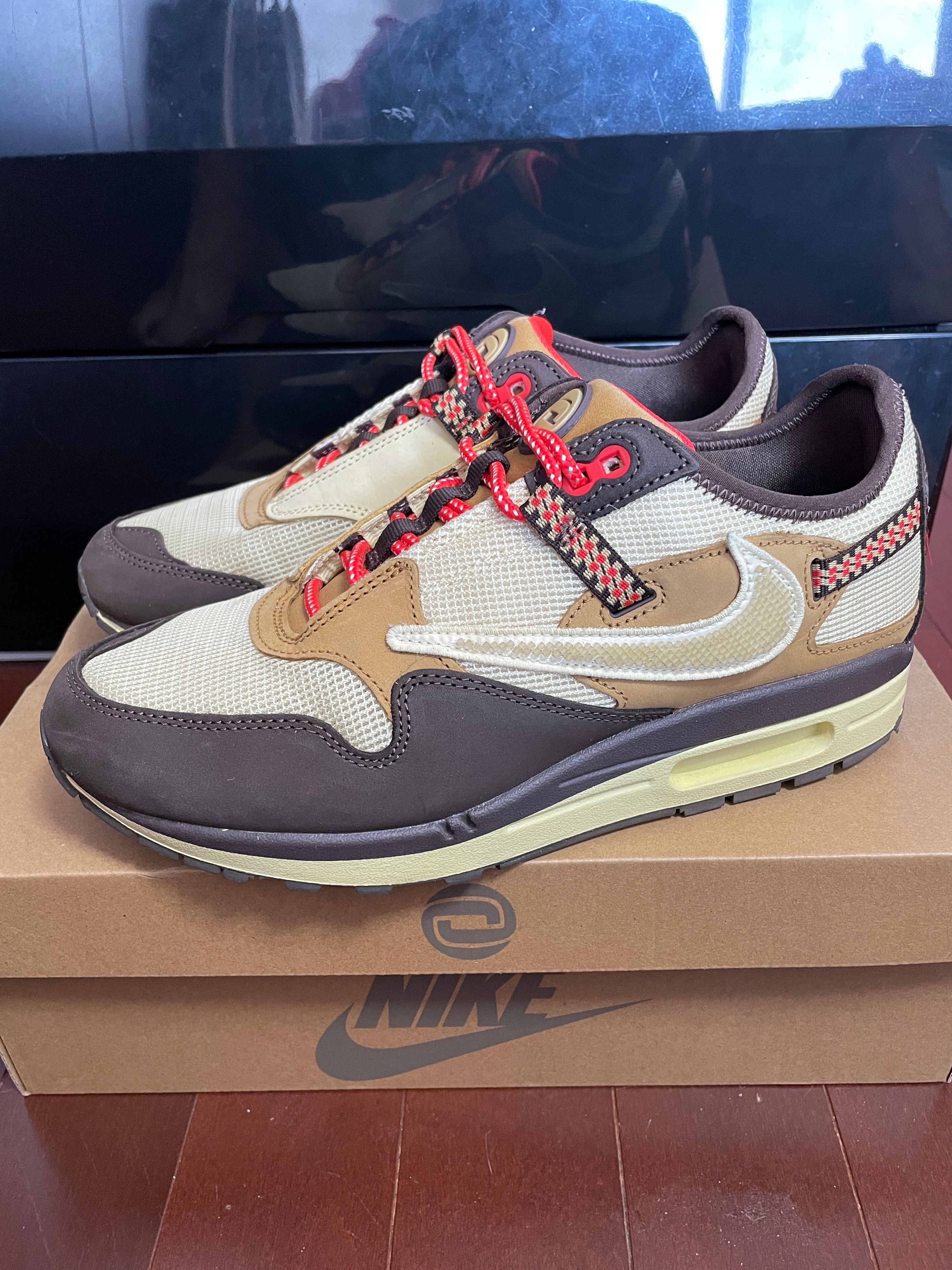 Travis Scott × Nike Air Max 1 "CACT.US Brown"