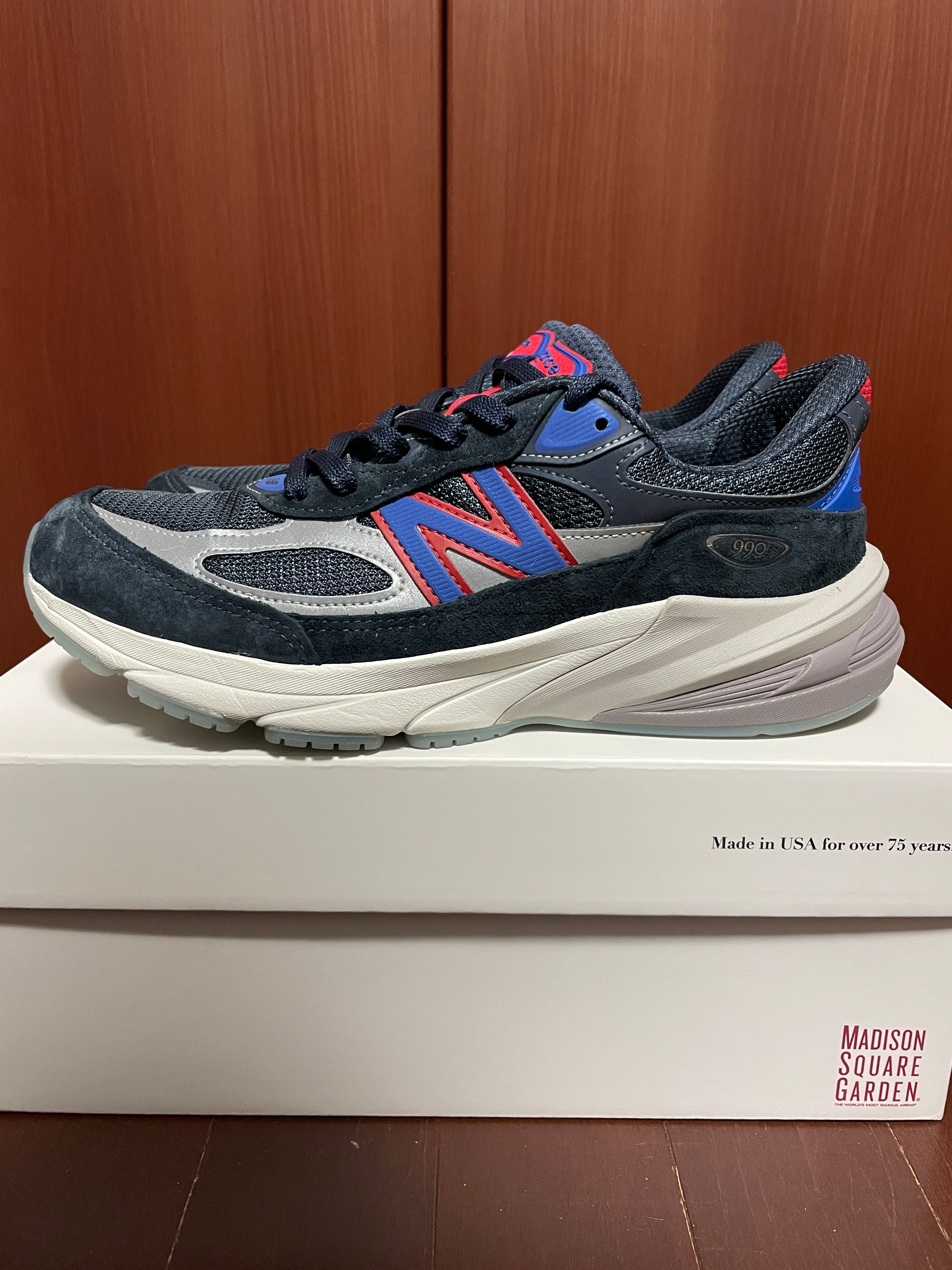KITH × New Balance 990V6 Madison Square Garden "Navy"