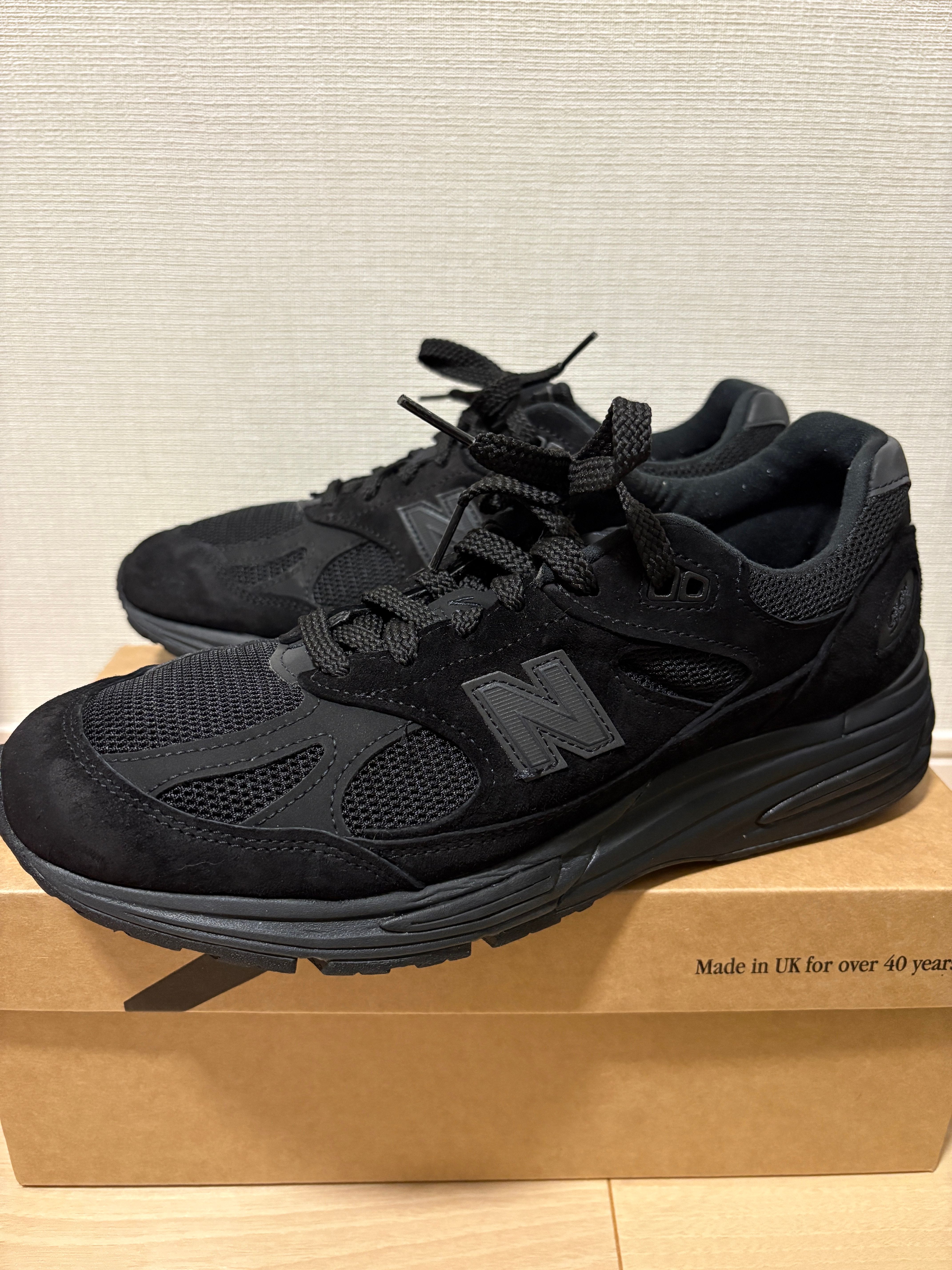 New Balance 991V2 "Triple Black"