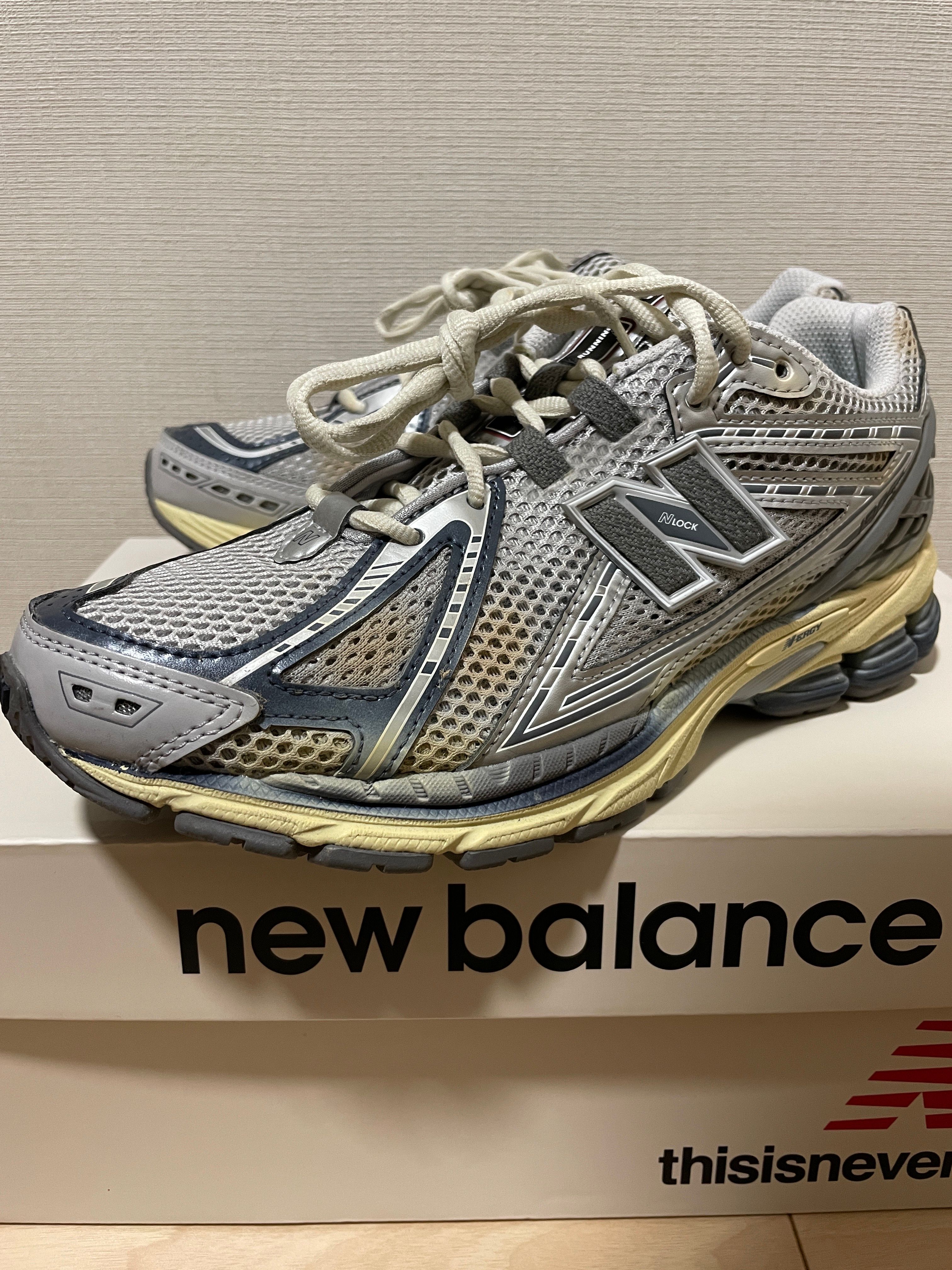 thisisneverthat × New Balance 1906R "Gray/Metallic Silver"