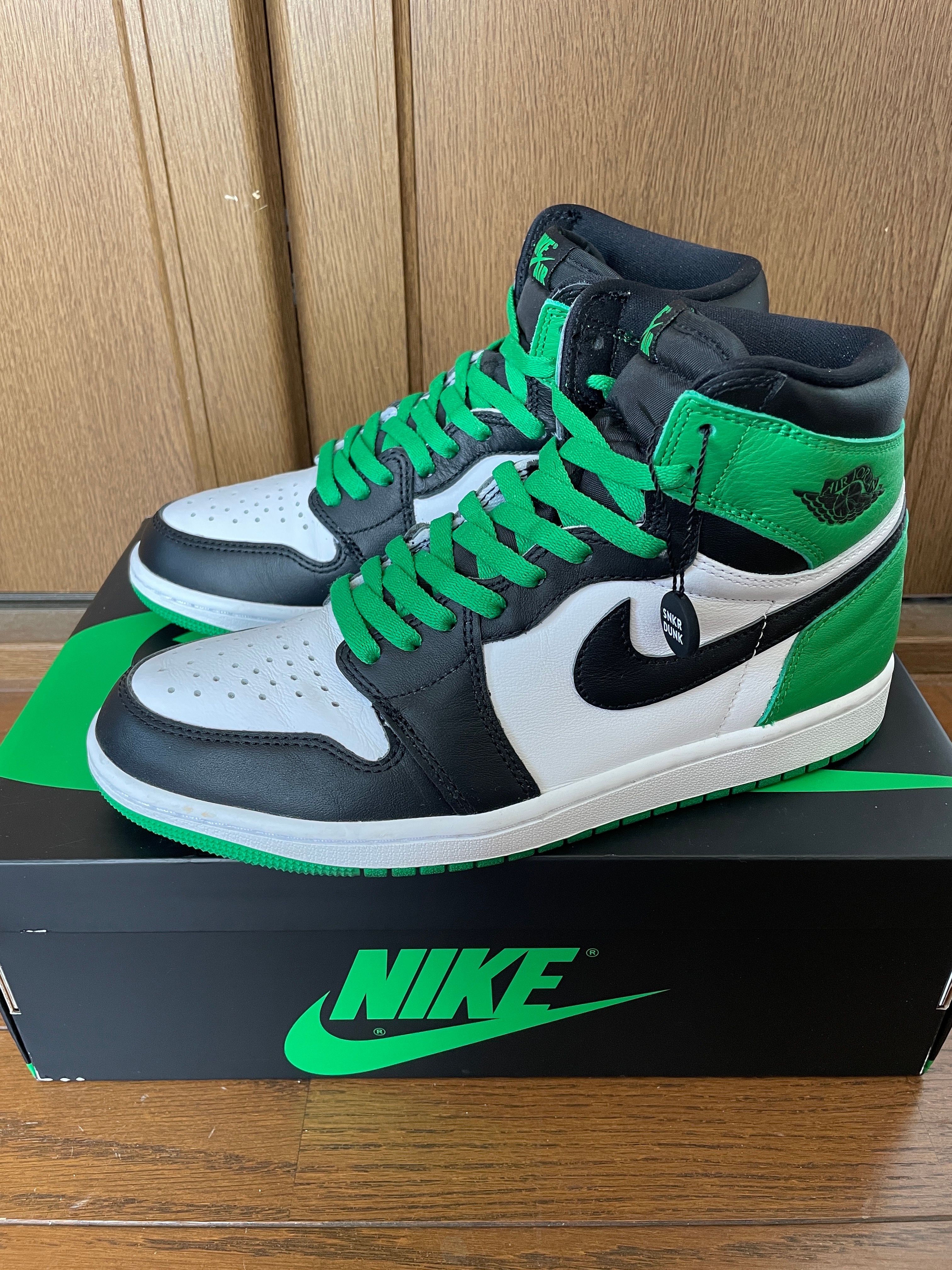 Nike Air Jordan 1 Retro High OG "Celtics/Black and Lucky Green" (2023)