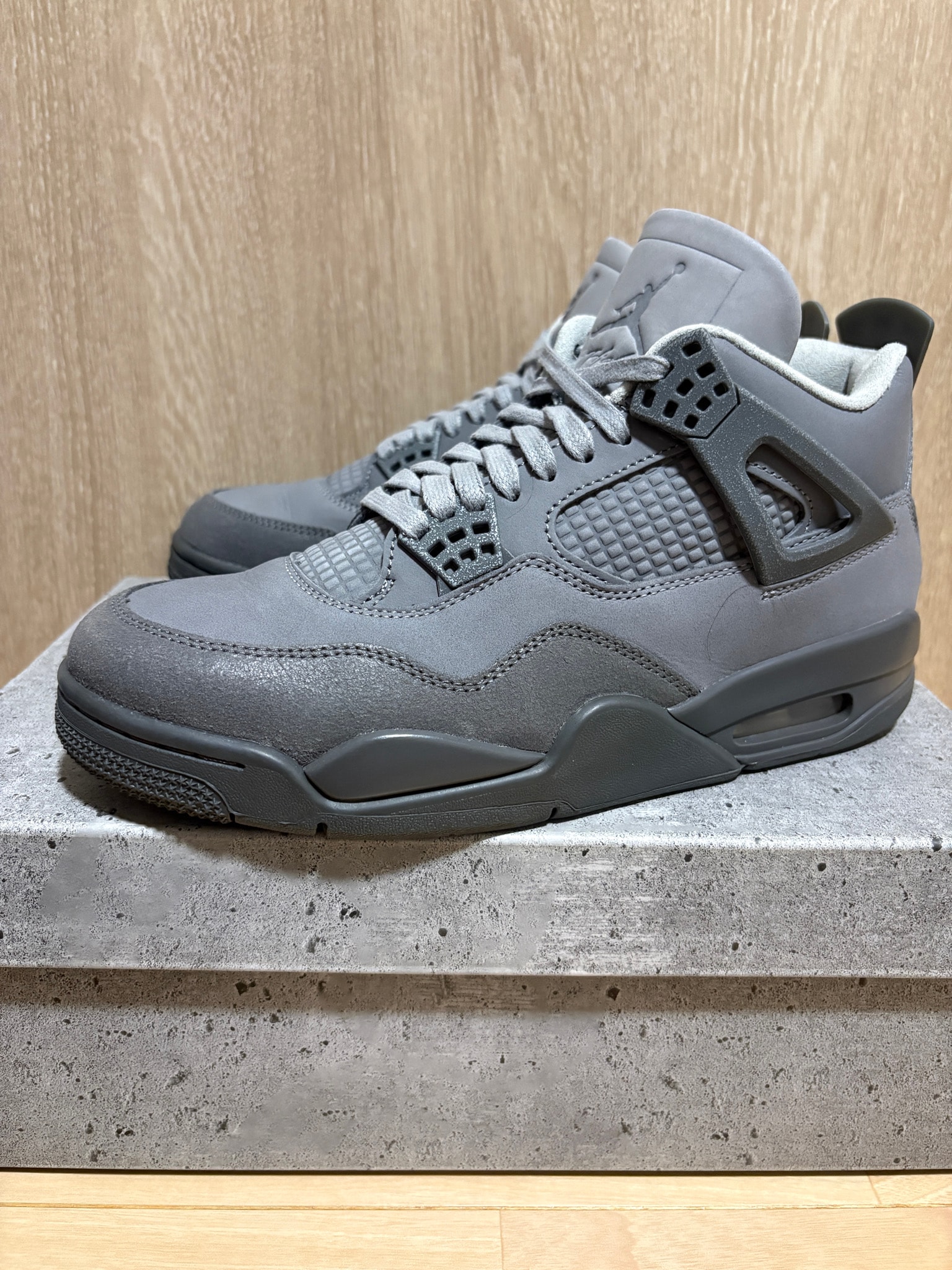 Nike Air Jordan 4 Retro SE "Wet Cement"