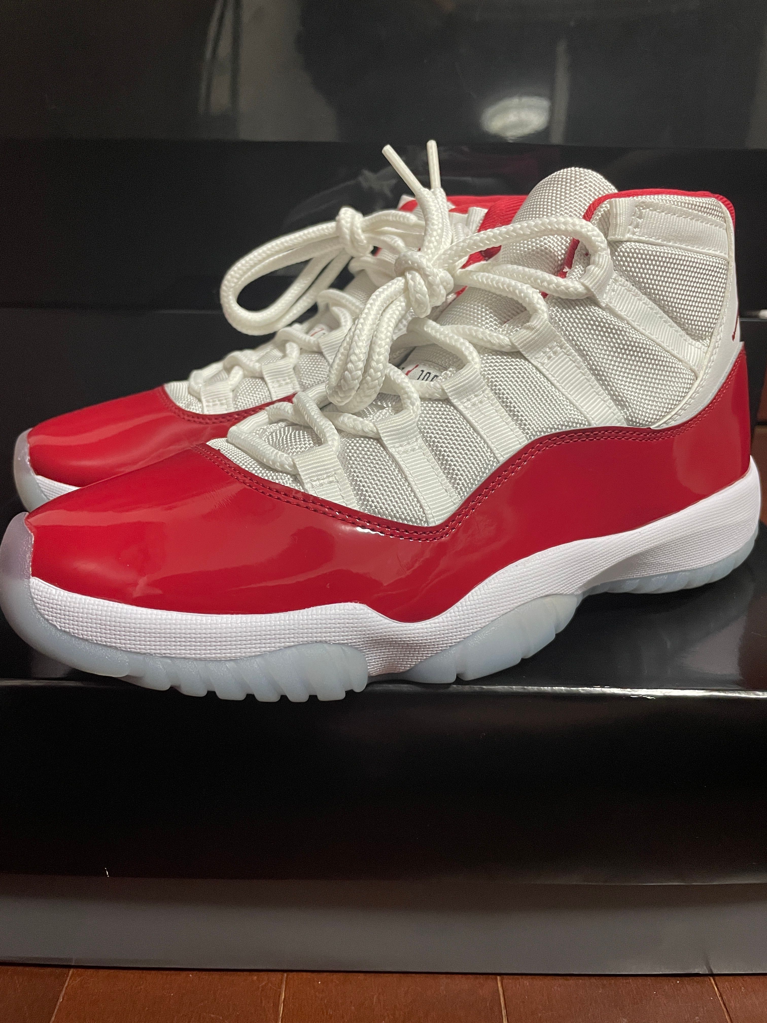 Nike Air Jordan 11 "Varsity Red"