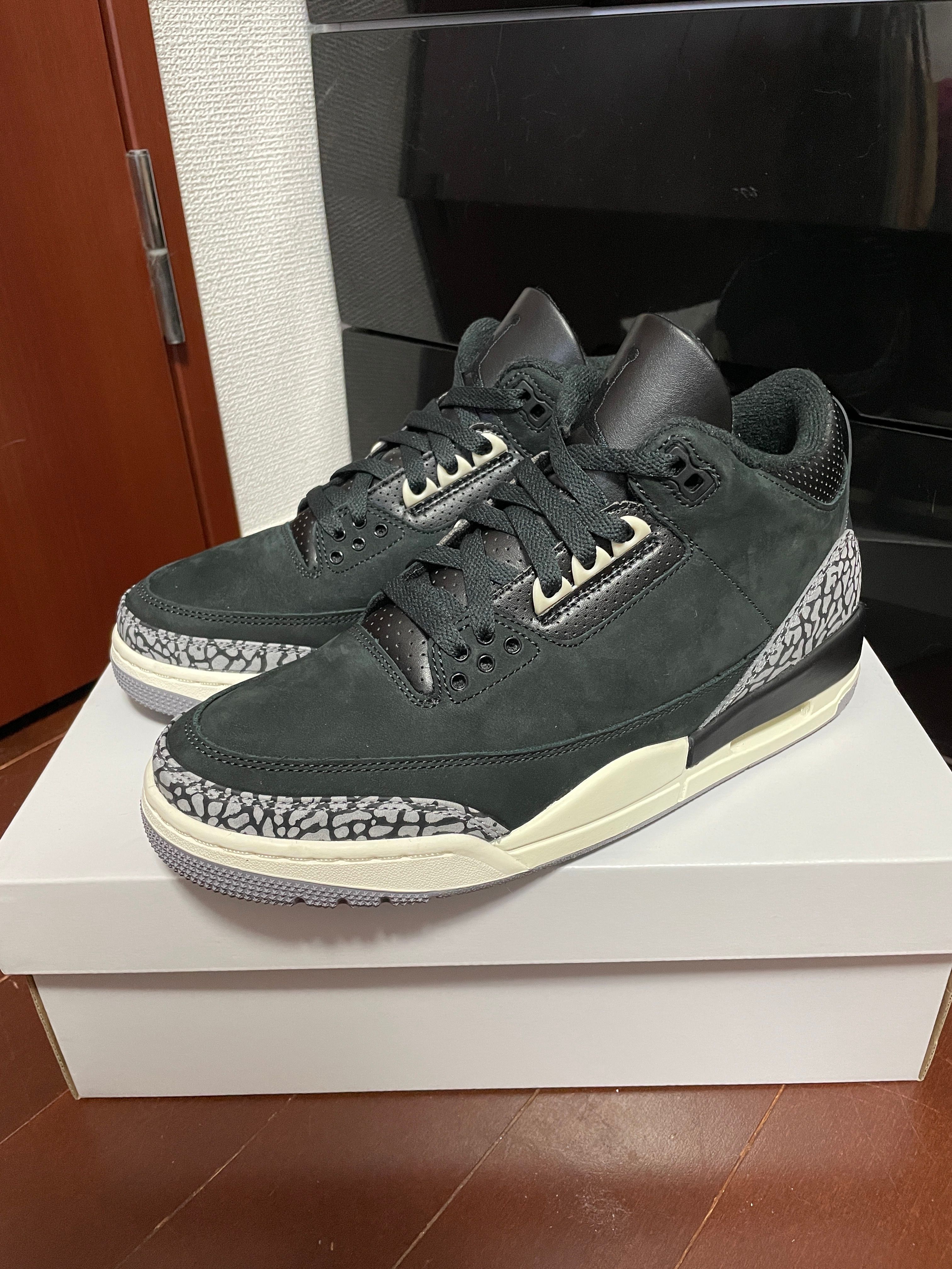 Nike Women's Air Jordan 3 Retro "Off Noir"