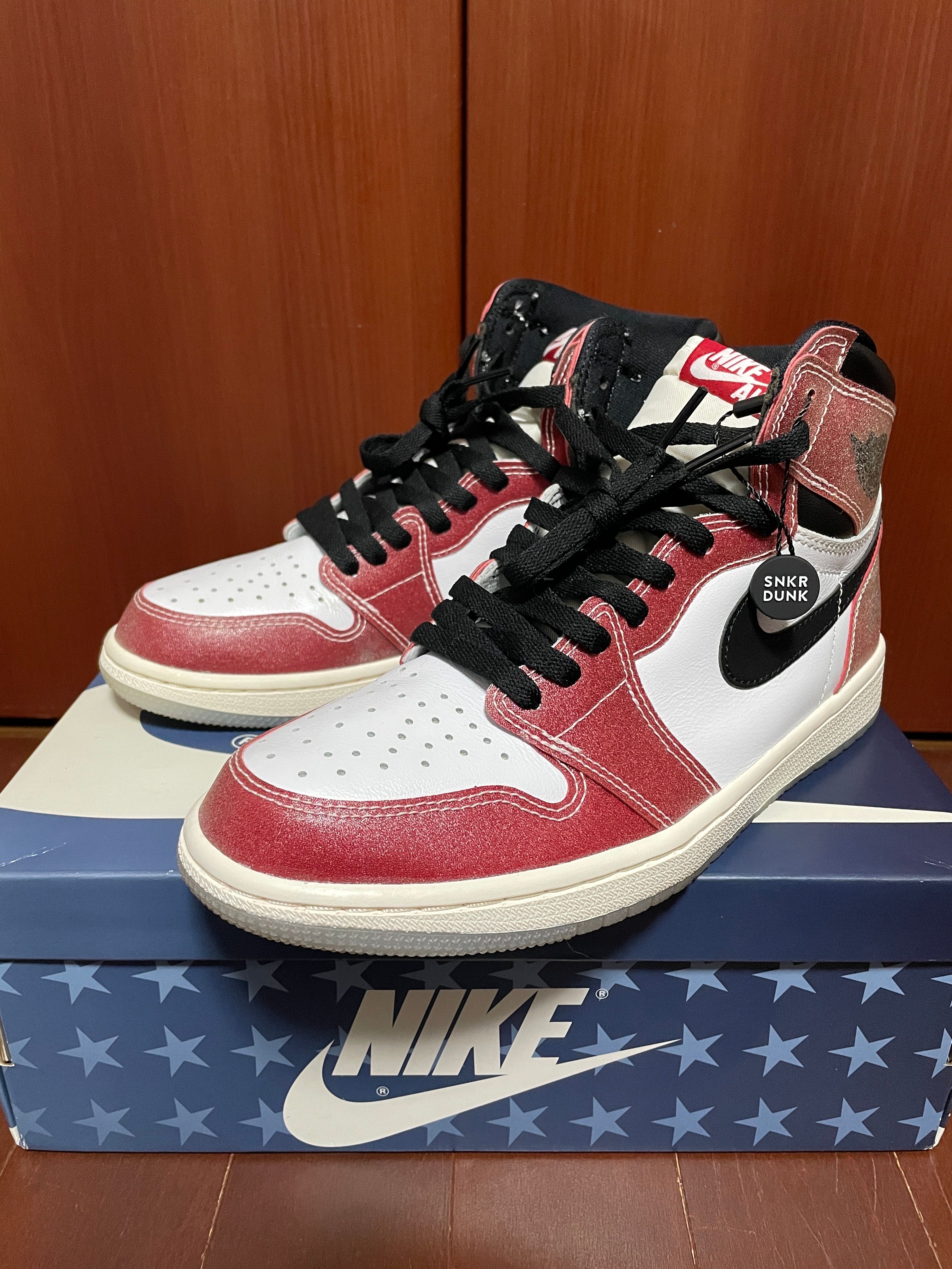 Trophy Room × Nike Air Jordan 1 High OG "Chicago"