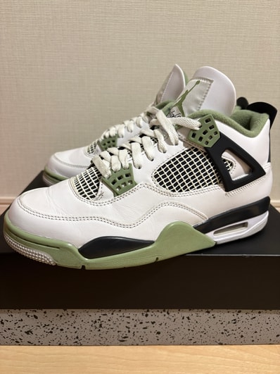 Nike Women's Air Jordan 4 "Oil Green"