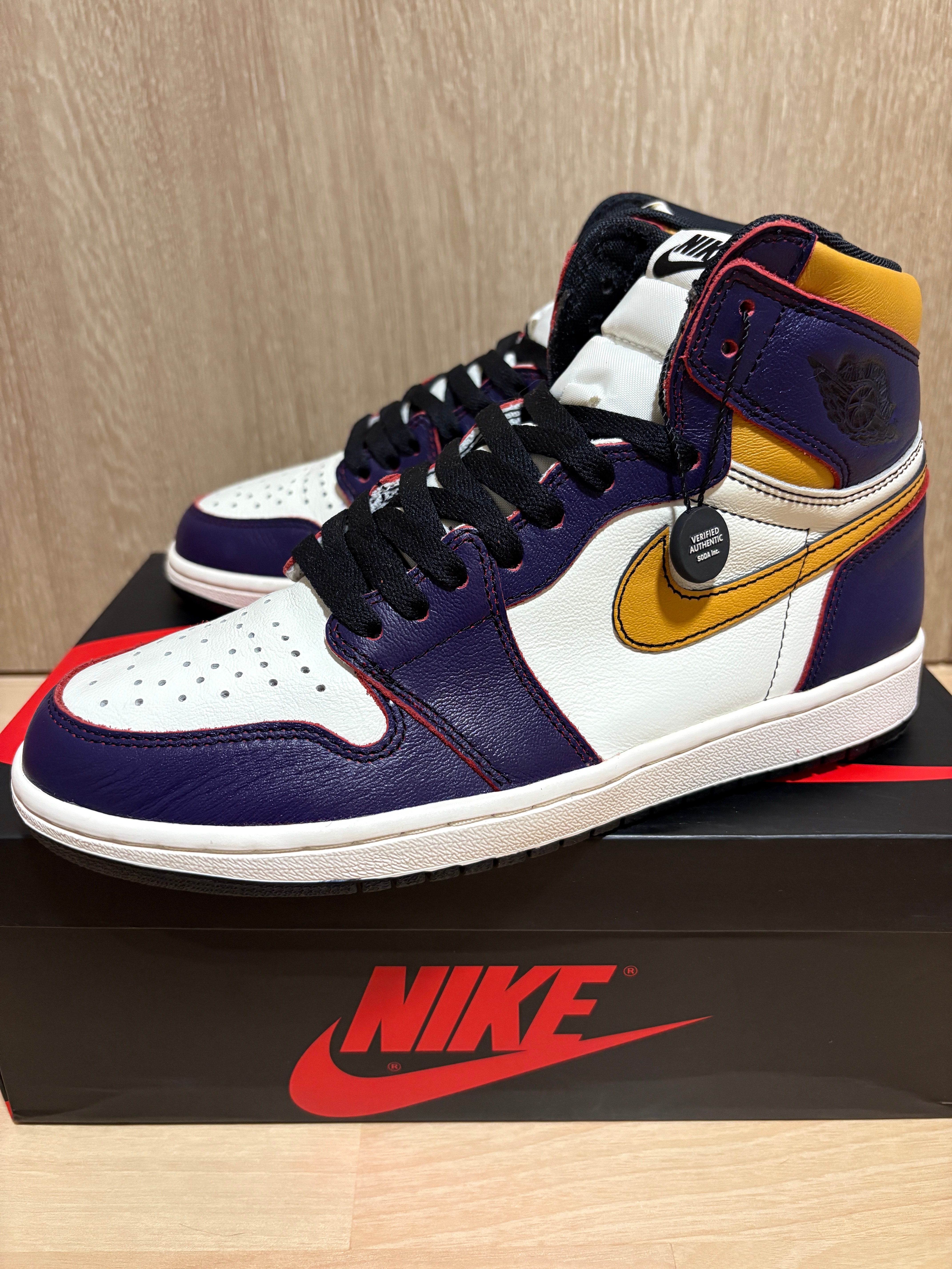 Nike SB × Air Jordan 1 Retro High "La To Chicago"
