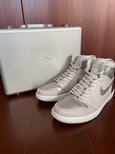 Nike Air Jordan 1 Retro High OG "CO.JP/TOKYO" (Suitcase)