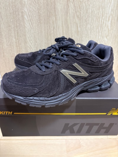 KITH × New Balance 860V2 "Espresso"