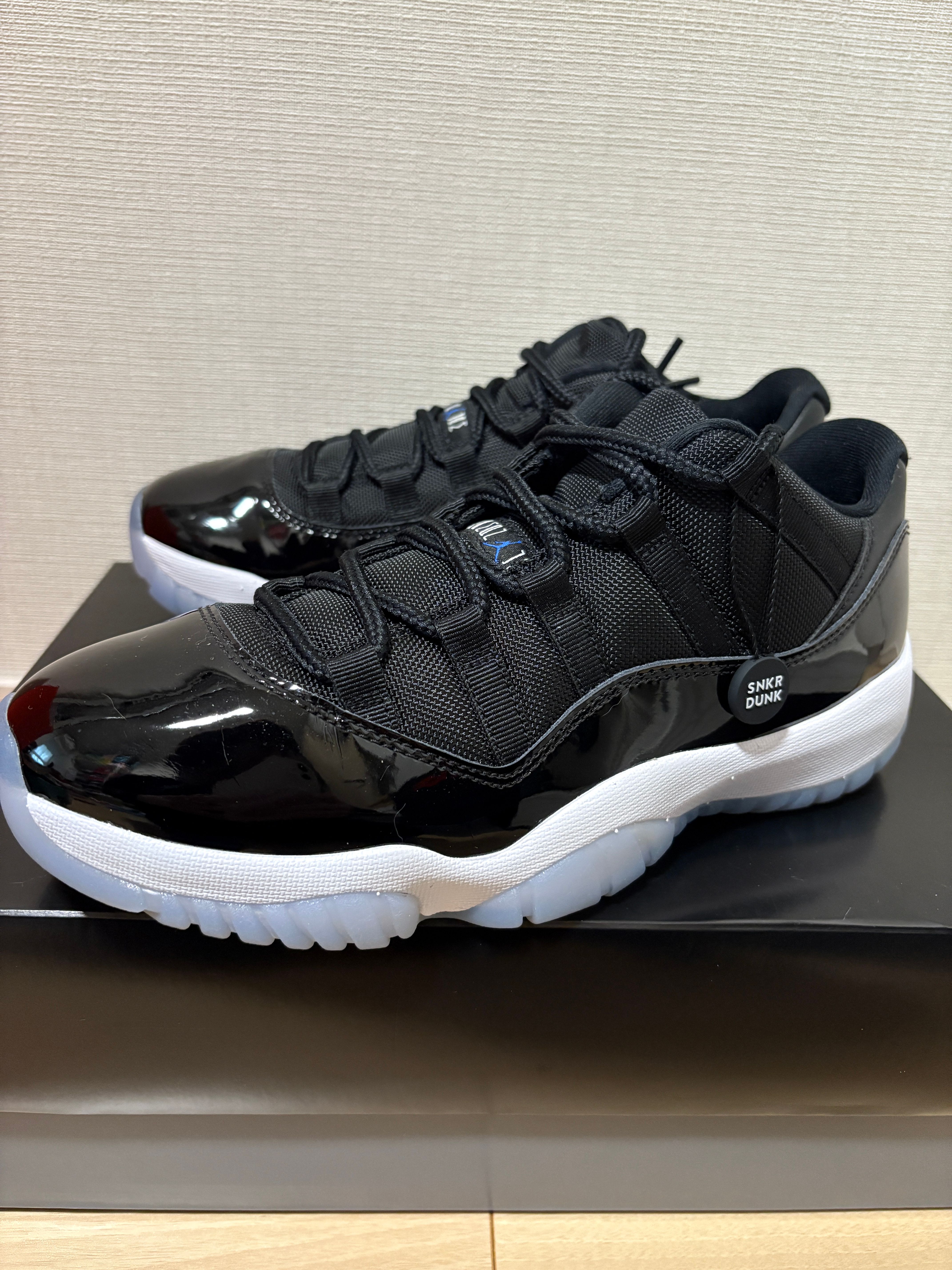 Nike Air Jordan 11 Retro Low "Black and Varsity Royal/Space Jam"