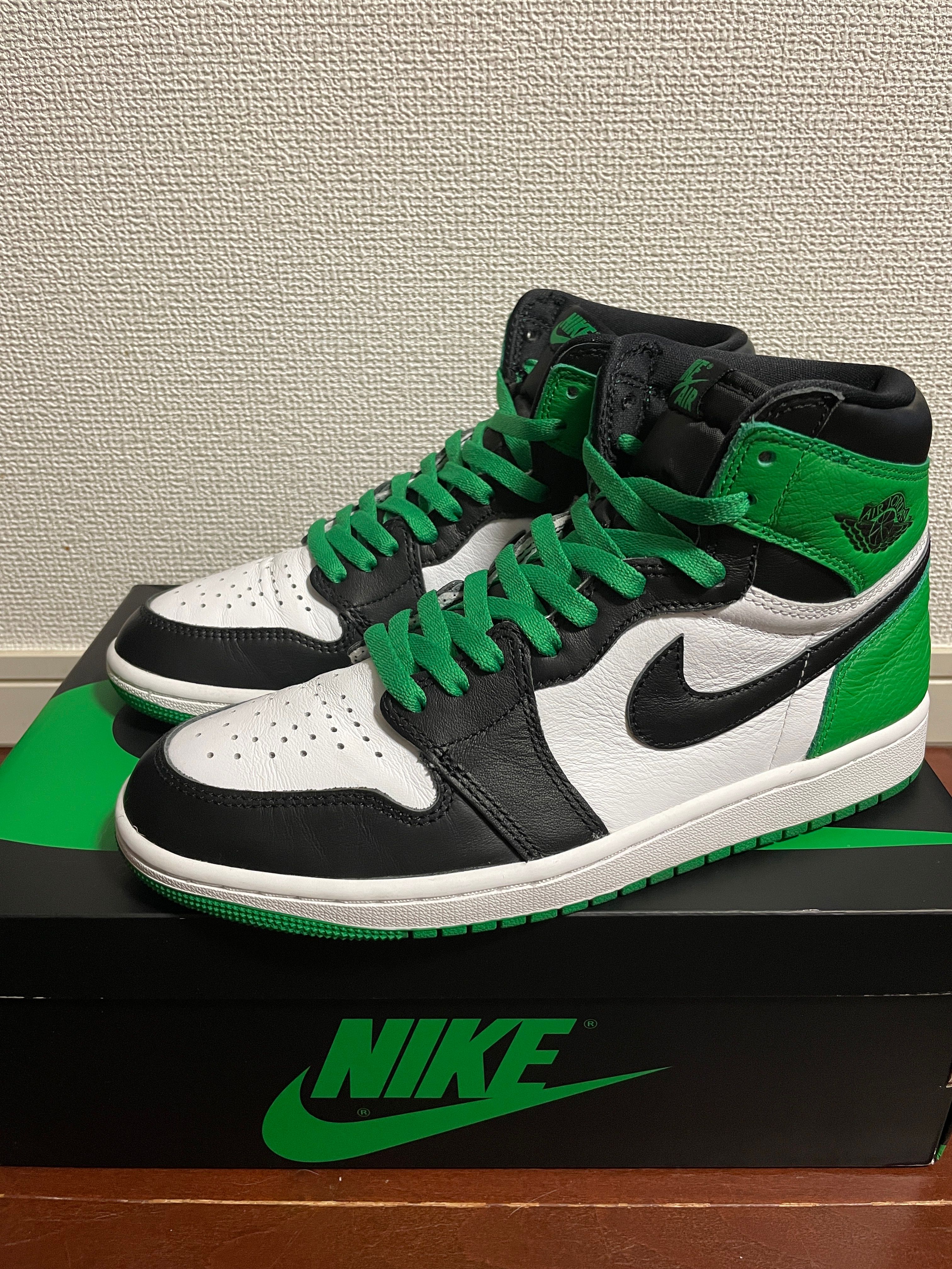 Nike Air Jordan 1 Retro High OG "Celtics/Black and Lucky Green" (2023)