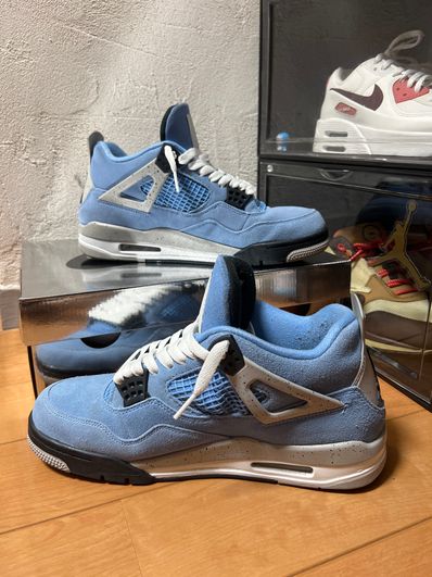 Nike Air Jordan 4 "University Blue"