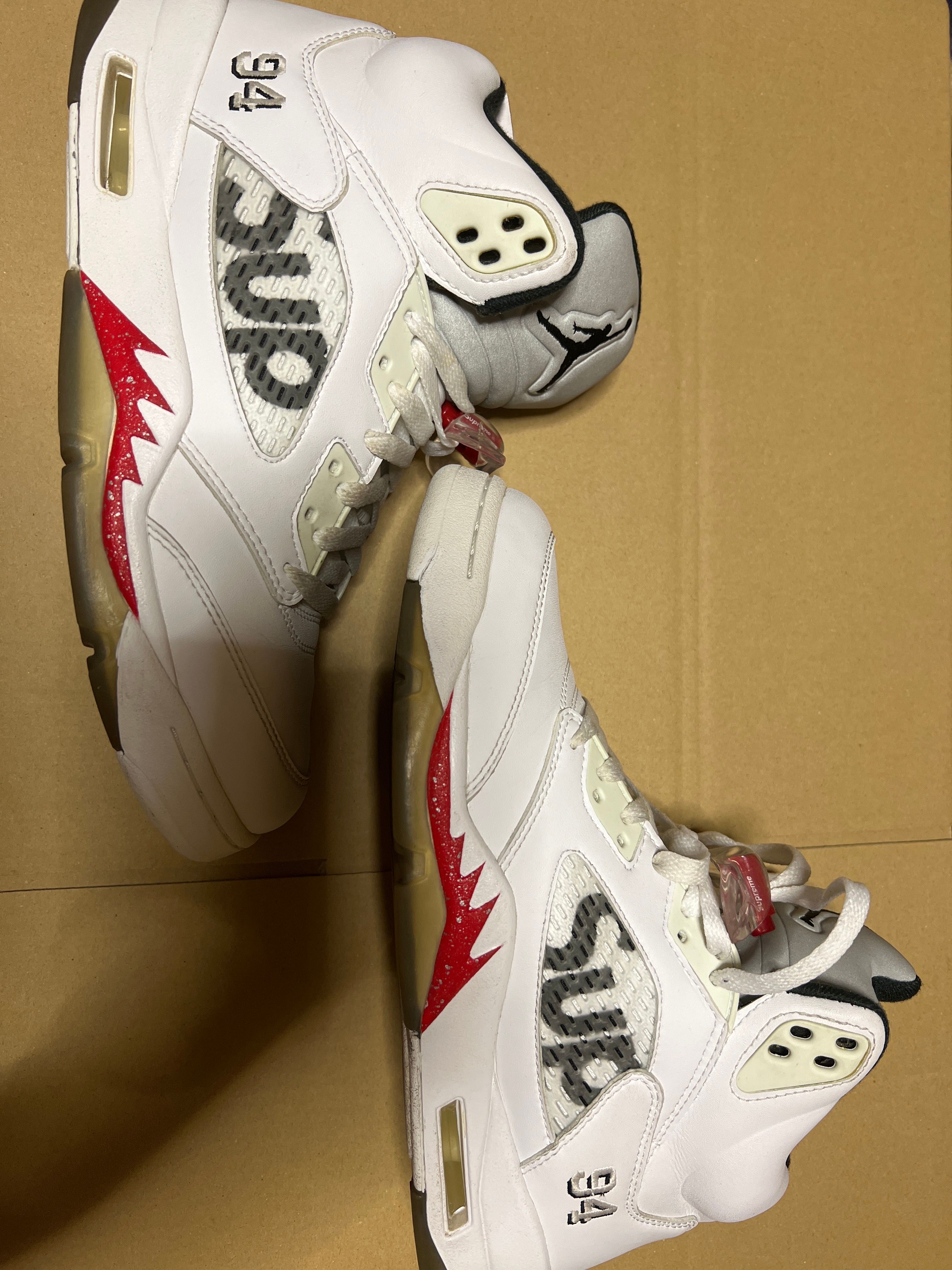 Supreme × Nike Air Jordan 5 Retro "White"