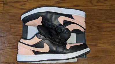 Nike Air Jordan 1 Low "Crimson Tint"