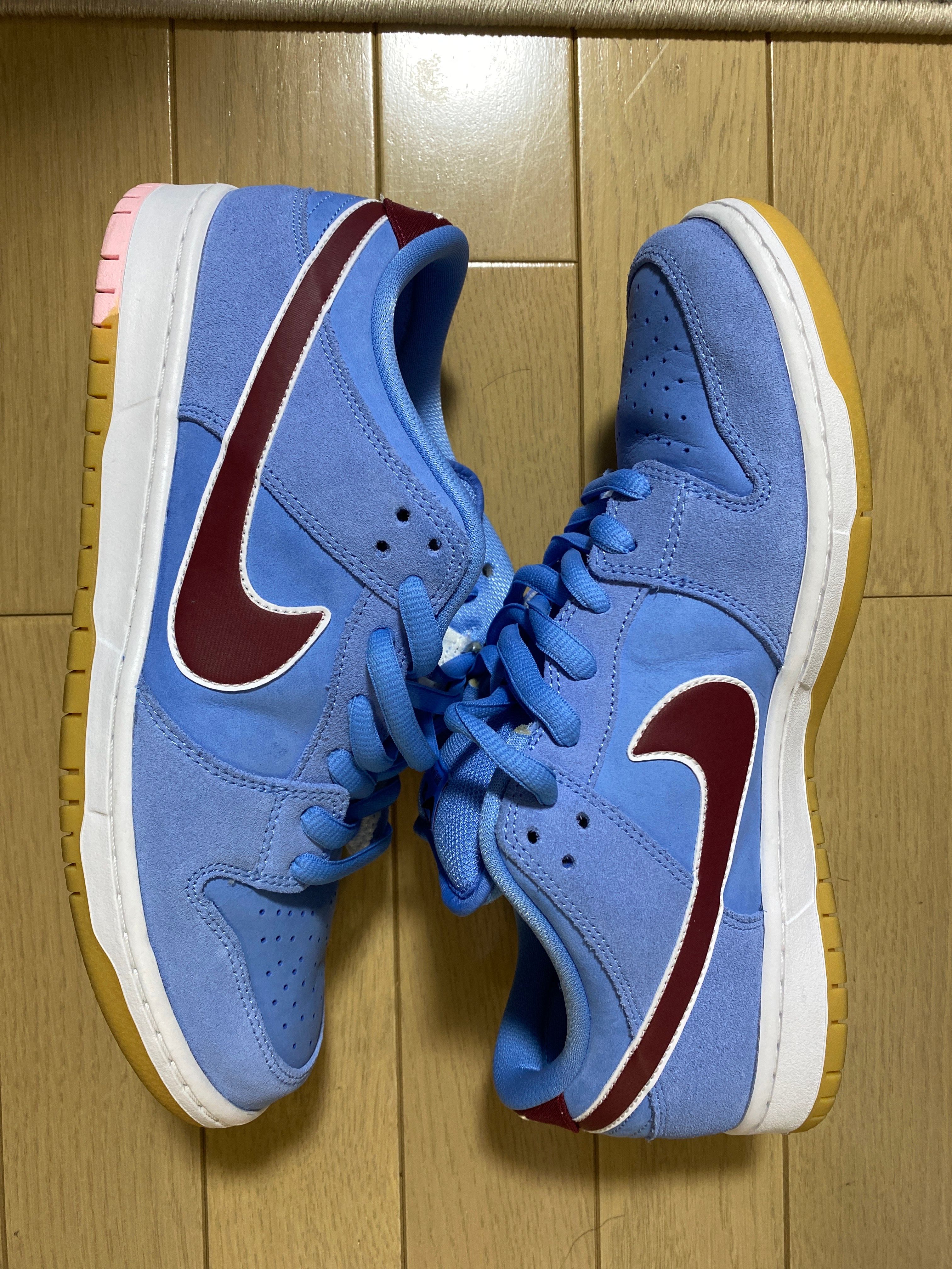 Nike SB Dunk Low Pro "Philadelphia Phillies/Valor Blue and Team Maroon"