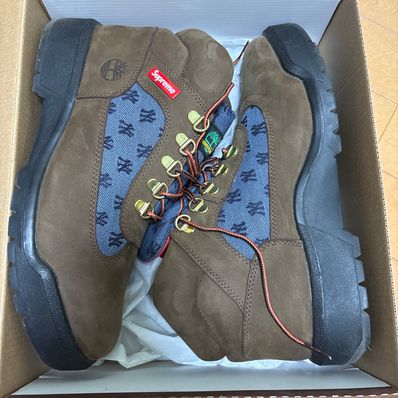 Supreme × Timberland Field Boot "Brown"