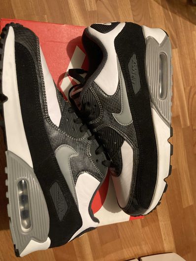 Nike Air Max 90 "Python"