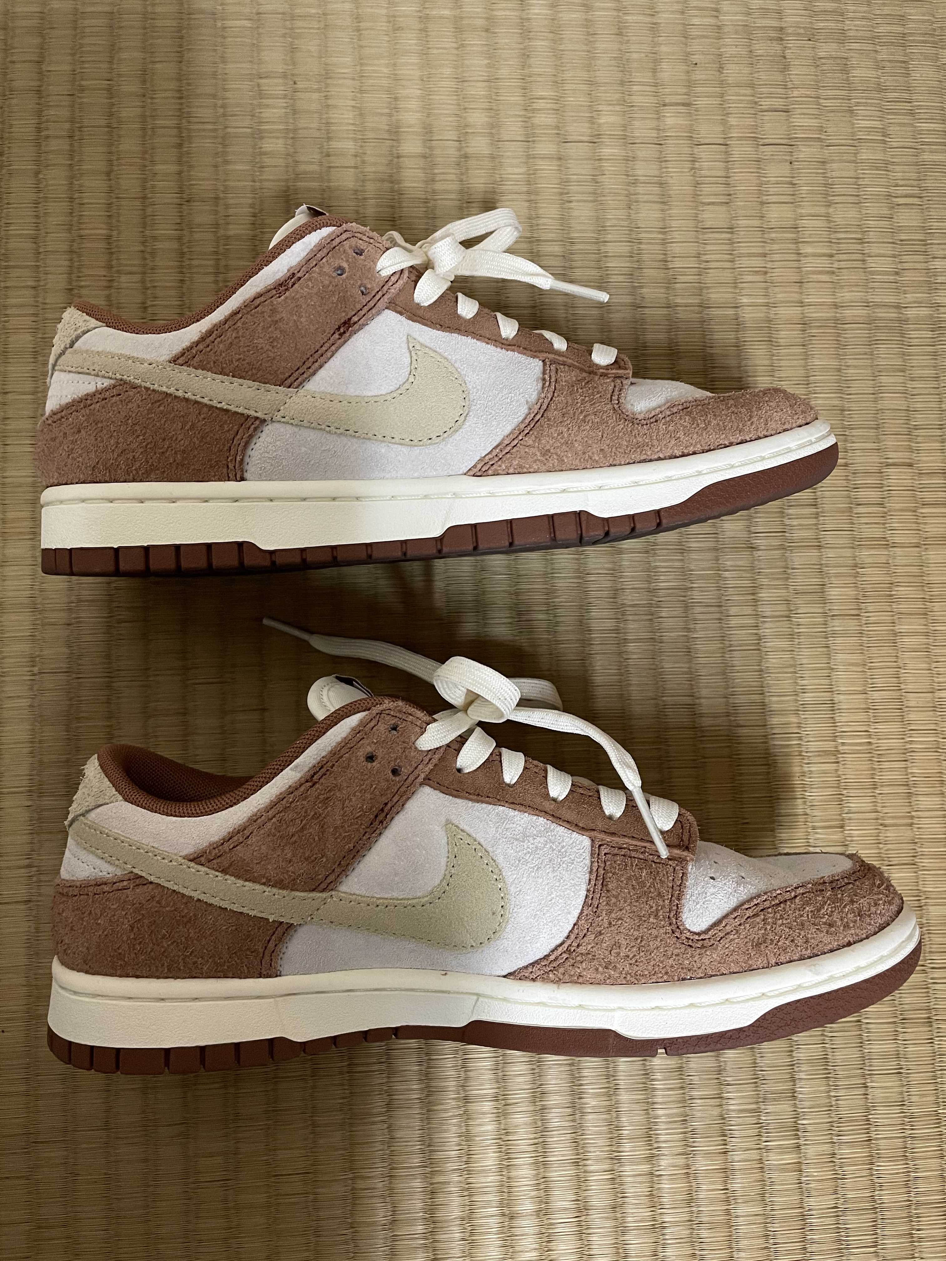 Nike Dunk Low PRM "Medium Curry"