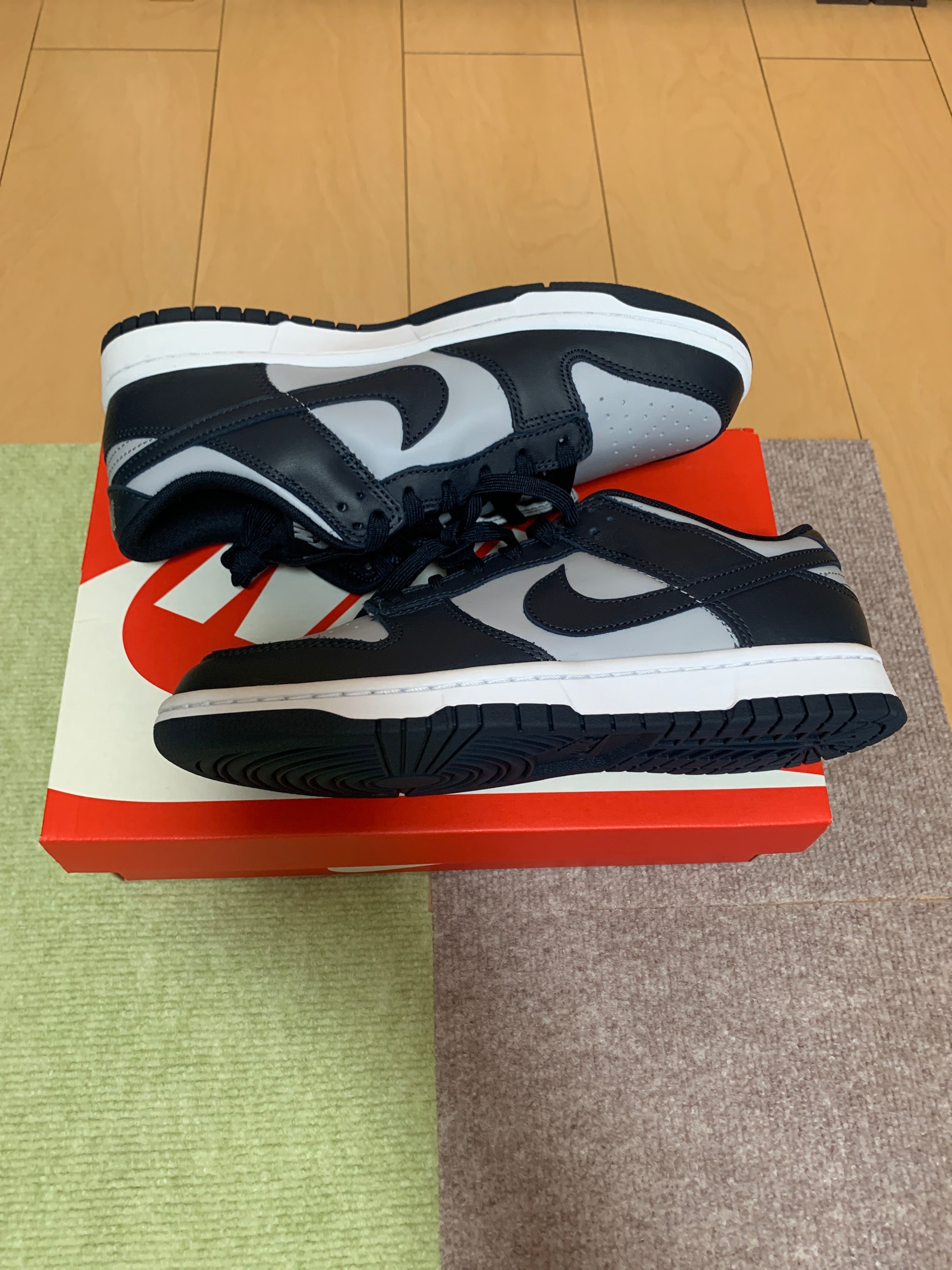 Nike Dunk Low "Championship Grey"