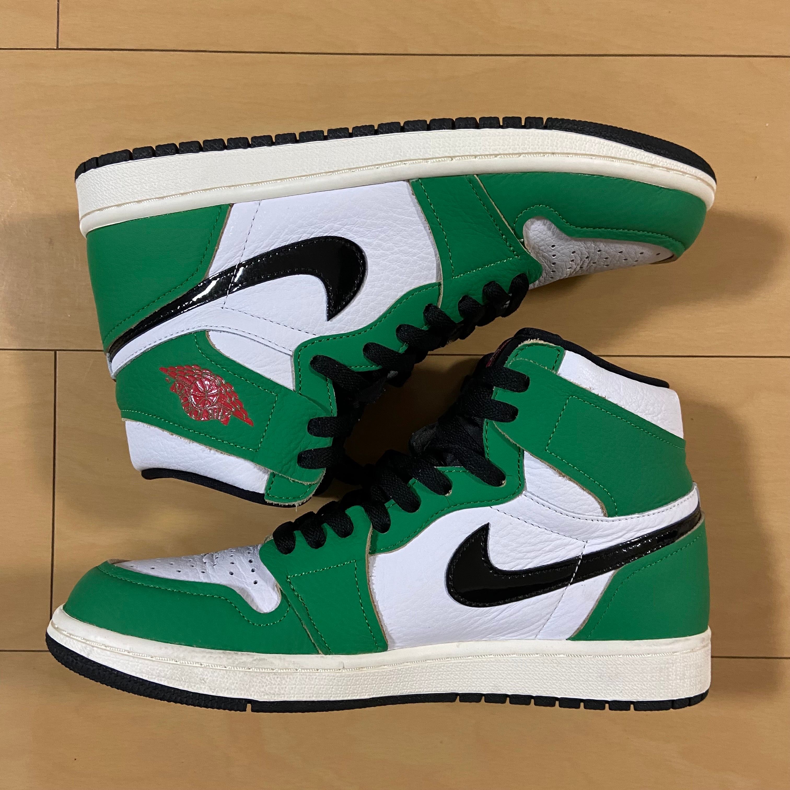 Nike Women's Air Jordan 1 High OG "Lucky Green/White-Sail-Black"