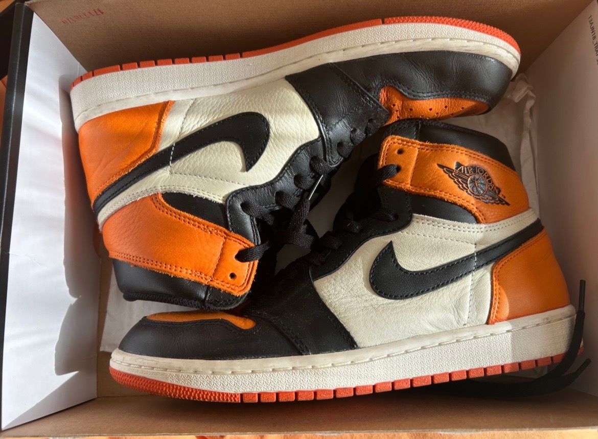 Nike Air Jordan 1 Retro High OG "Shattered Backboard"