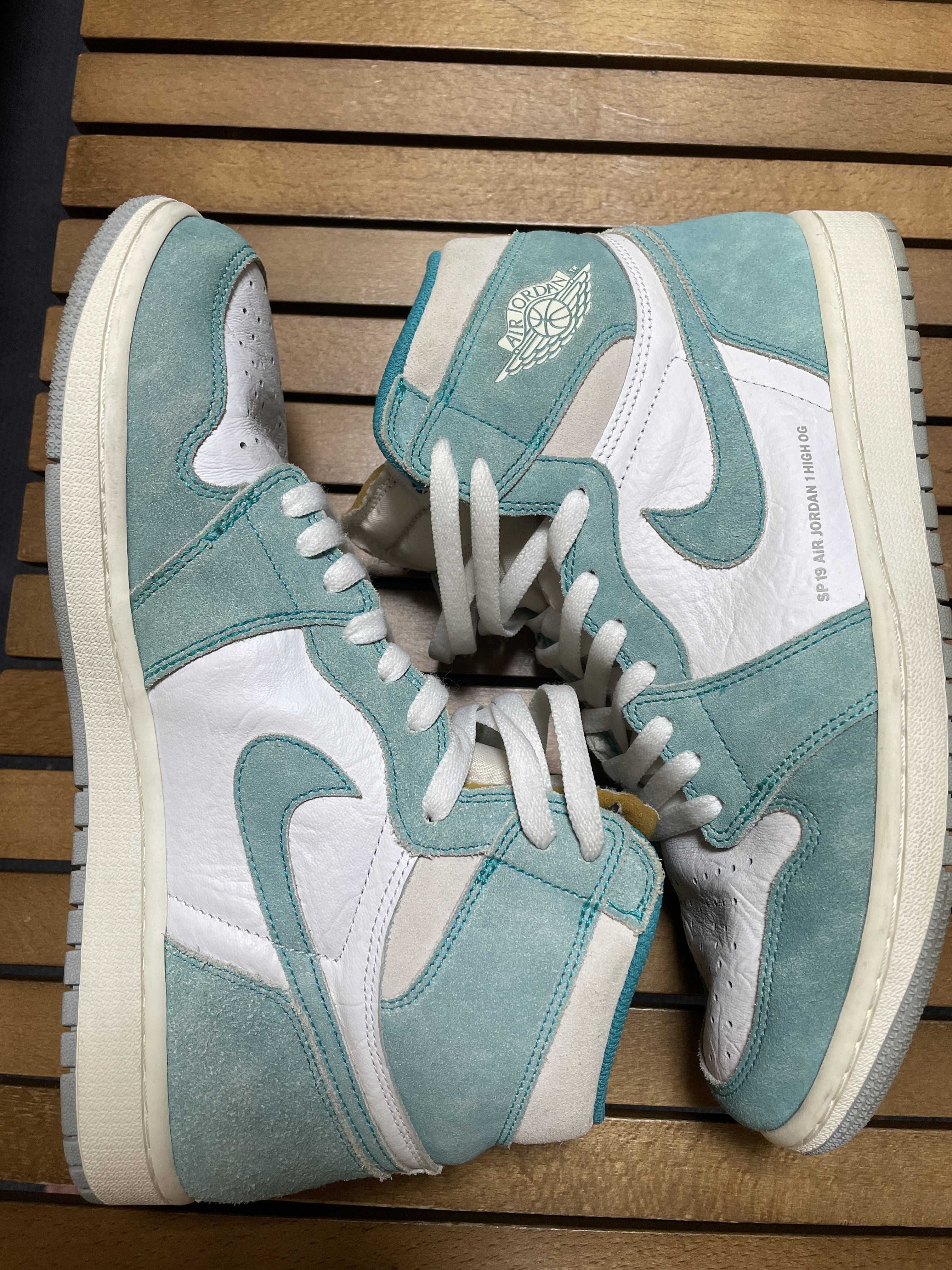 Nike Air Jordan 1 Retro High OG "Turbo Green"