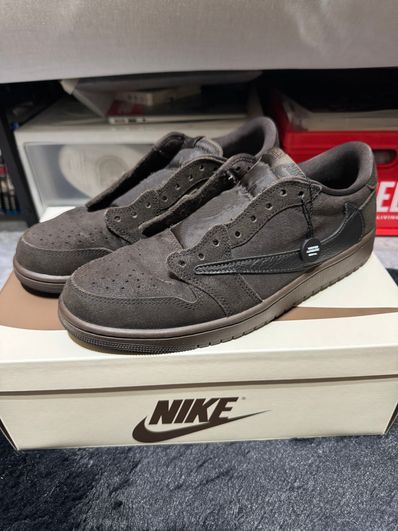Travis Scott × Nike Air Jordan 1 Low OG SP "Velvet Brown and Dark Mocha"