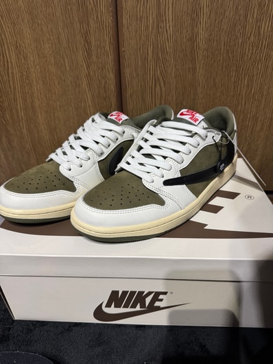 Travis Scott × Nike Air Jordan 1 Low OG SP "Reverse Olive"